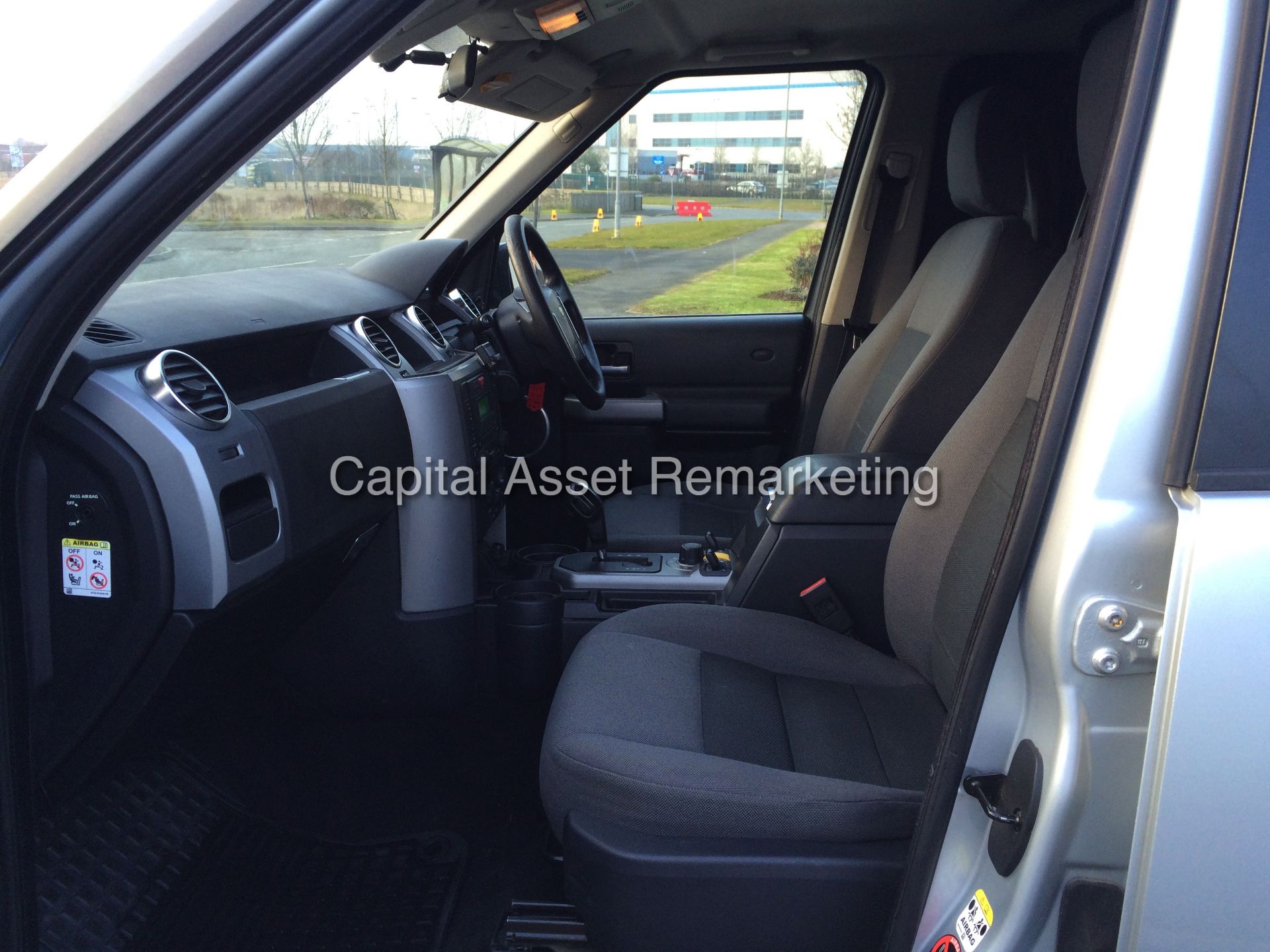 LANDROVER DISCOVERY 3 "TDV6" AUTOMATIC - 1 PREVIOUS OWNER FROM NEW - AIR SUSPENSION - PRIVACY GLASS! - Image 12 of 18