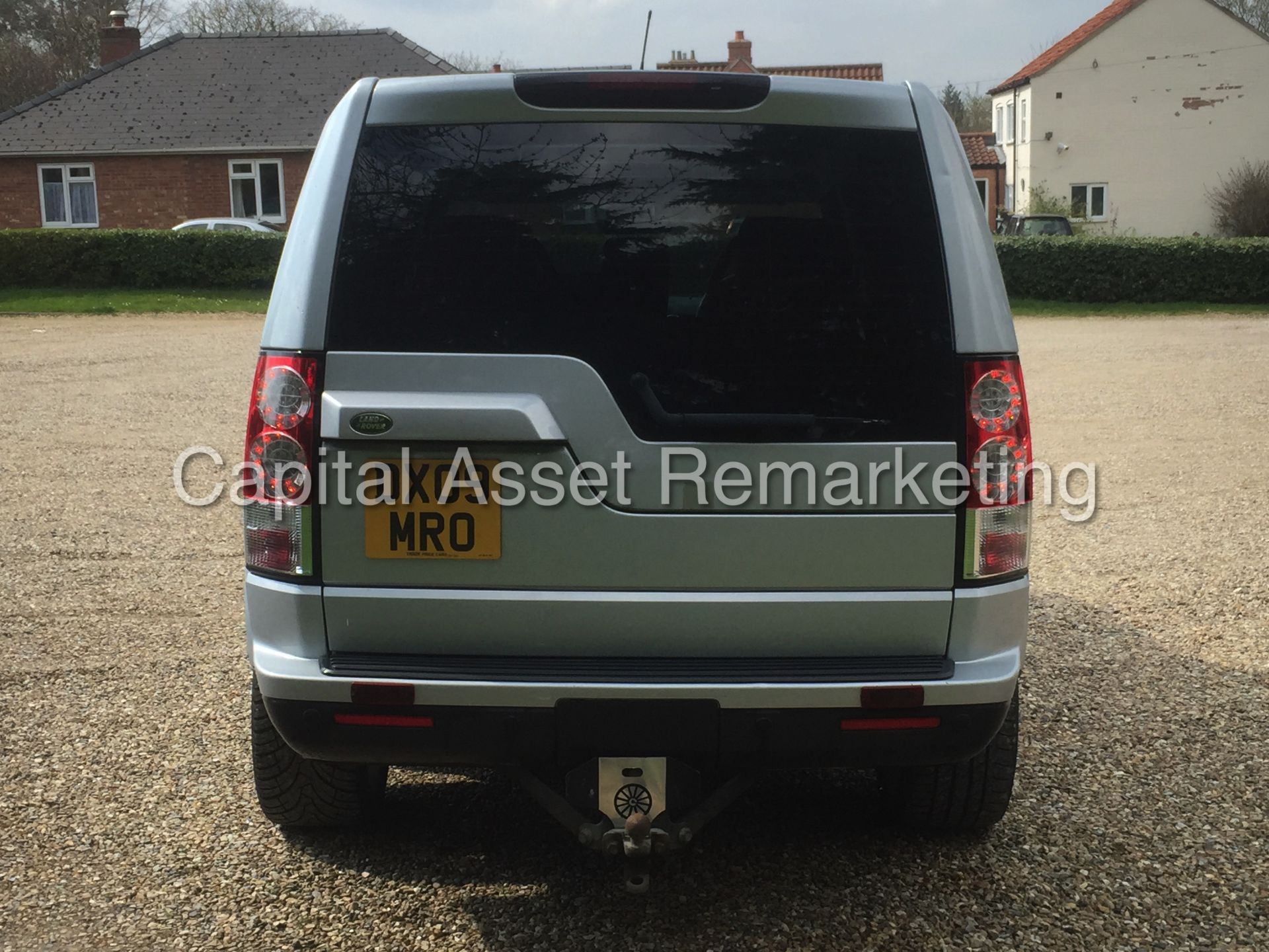 (ON SALE) LAND ROVER DISCOVERY (2009 - 09 REG) 2.7 TDV6 - AUTO - 7 SEATER - AIR SUSPENSION (NO VAT) - Image 7 of 26