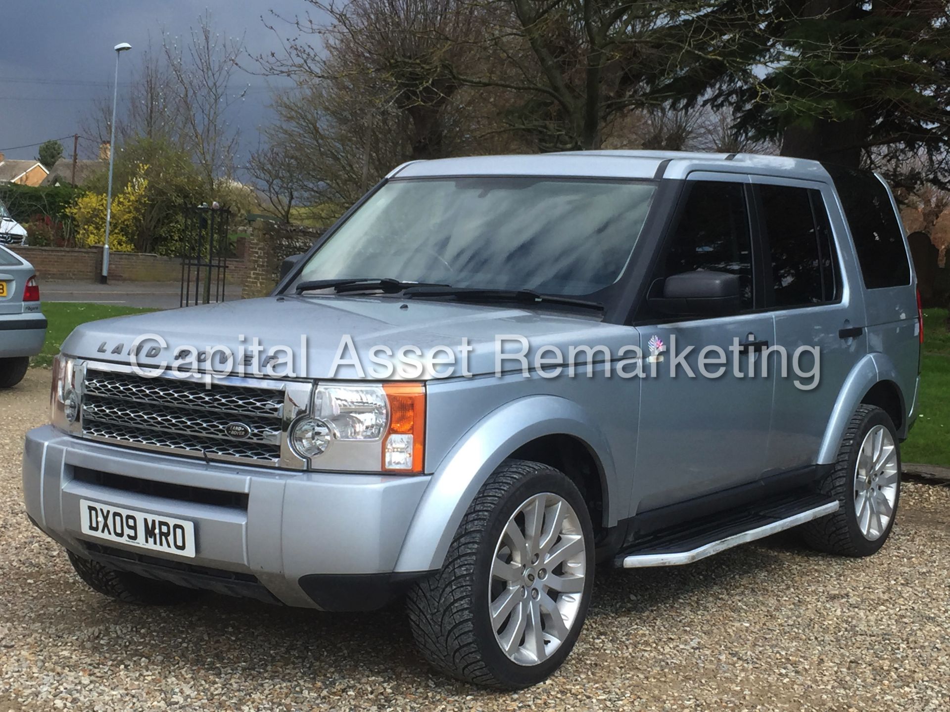 (ON SALE) LAND ROVER DISCOVERY (2009 - 09 REG) 2.7 TDV6 - AUTO - 7 SEATER - AIR SUSPENSION (NO VAT) - Image 4 of 26