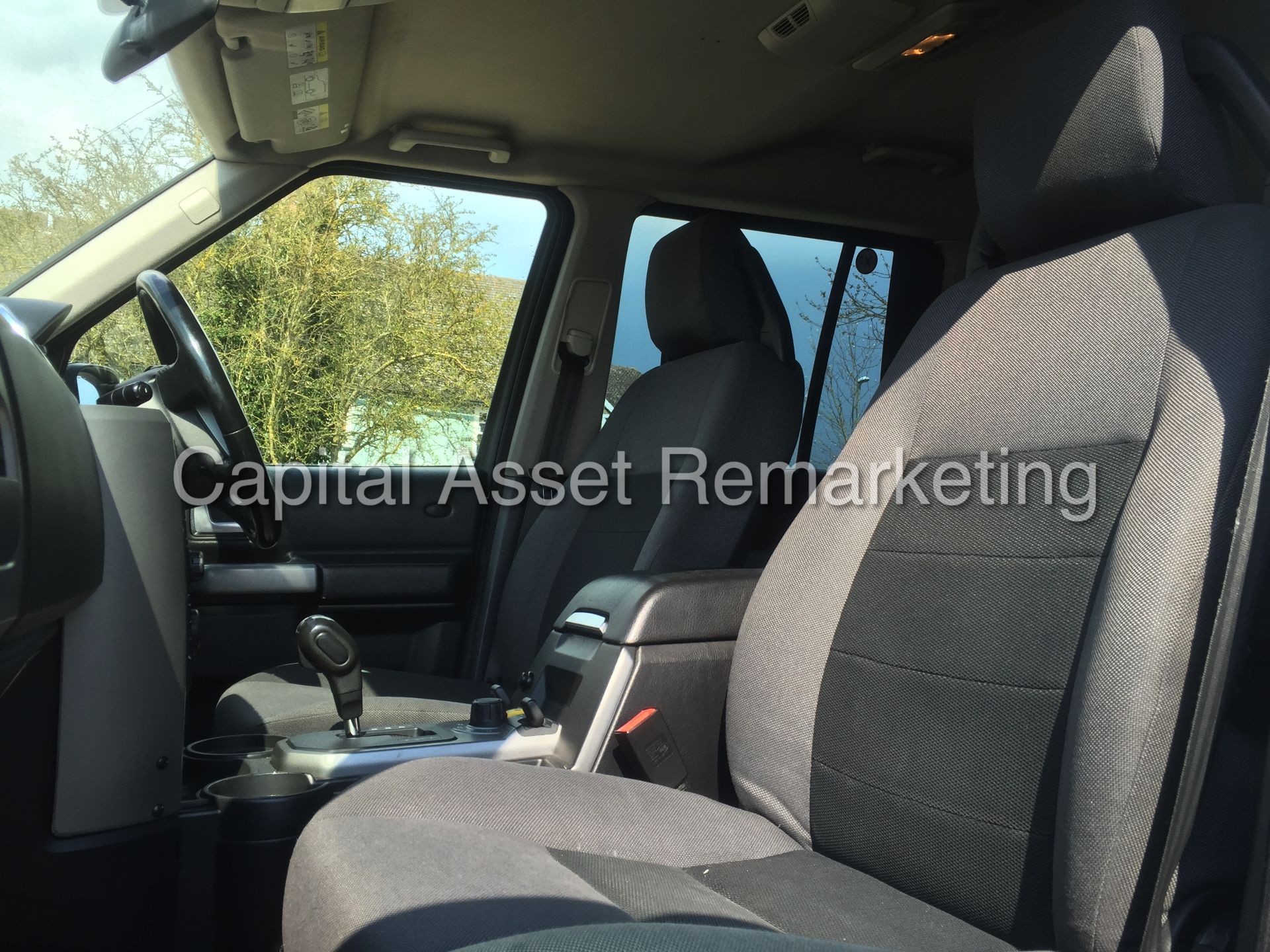 (ON SALE) LAND ROVER DISCOVERY (2009 - 09 REG) 2.7 TDV6 - AUTO - 7 SEATER - AIR SUSPENSION (NO VAT) - Image 16 of 26