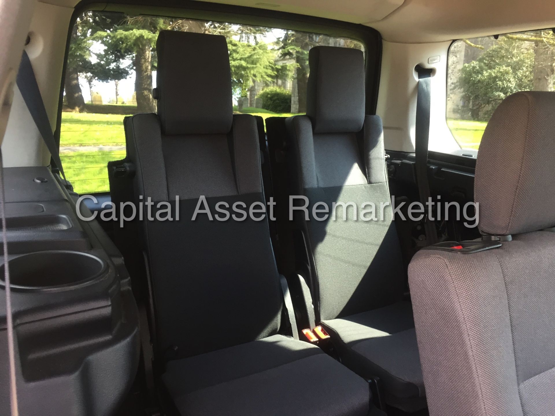 (ON SALE) LAND ROVER DISCOVERY (2009 - 09 REG) 2.7 TDV6 - AUTO - 7 SEATER - AIR SUSPENSION (NO VAT) - Image 21 of 26