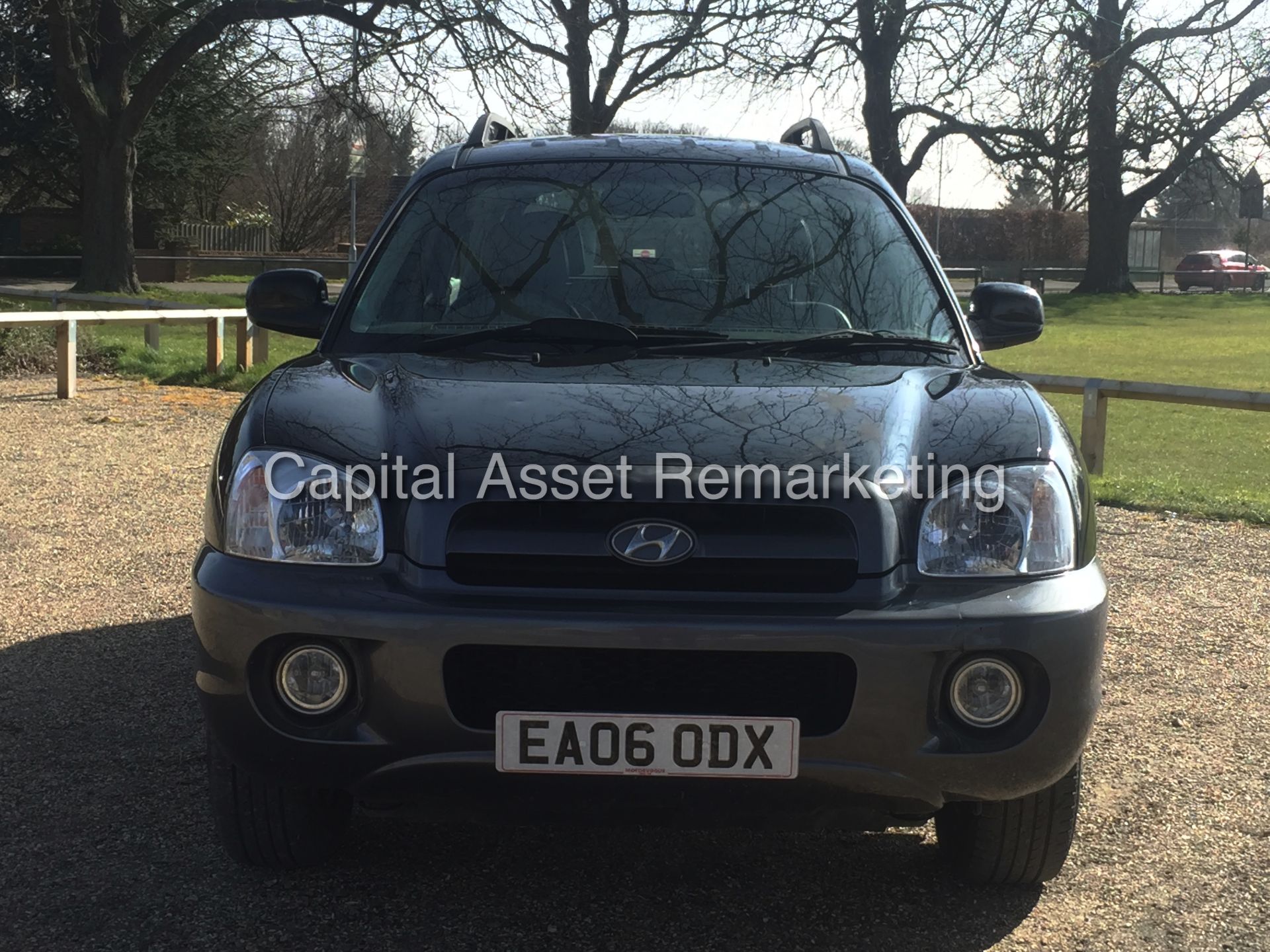 (ON SALE) HYUNDAI SANTA FE 'CDX' (2006 - 06 REG) 2.0 CRTD 'DIESEL - LEATHER - AIR CON' (NO VAT) - Image 2 of 23