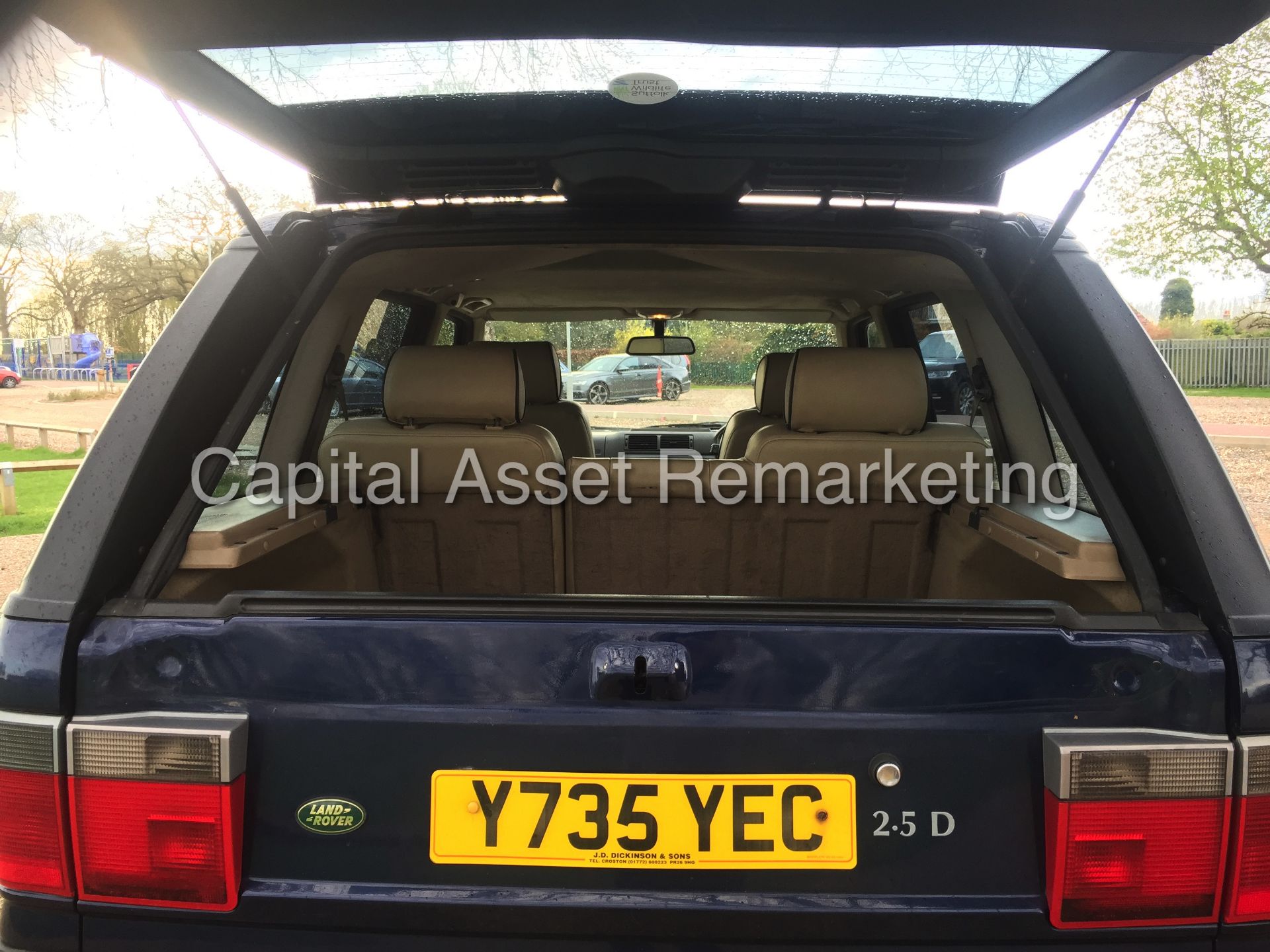 (ON SALE) RANGE ROVER 'COUNTY EDITION' (2001) '2.5 DIESEL - AUTO - LEATHER' *TOP SPEC* (NO VAT) - Image 14 of 21