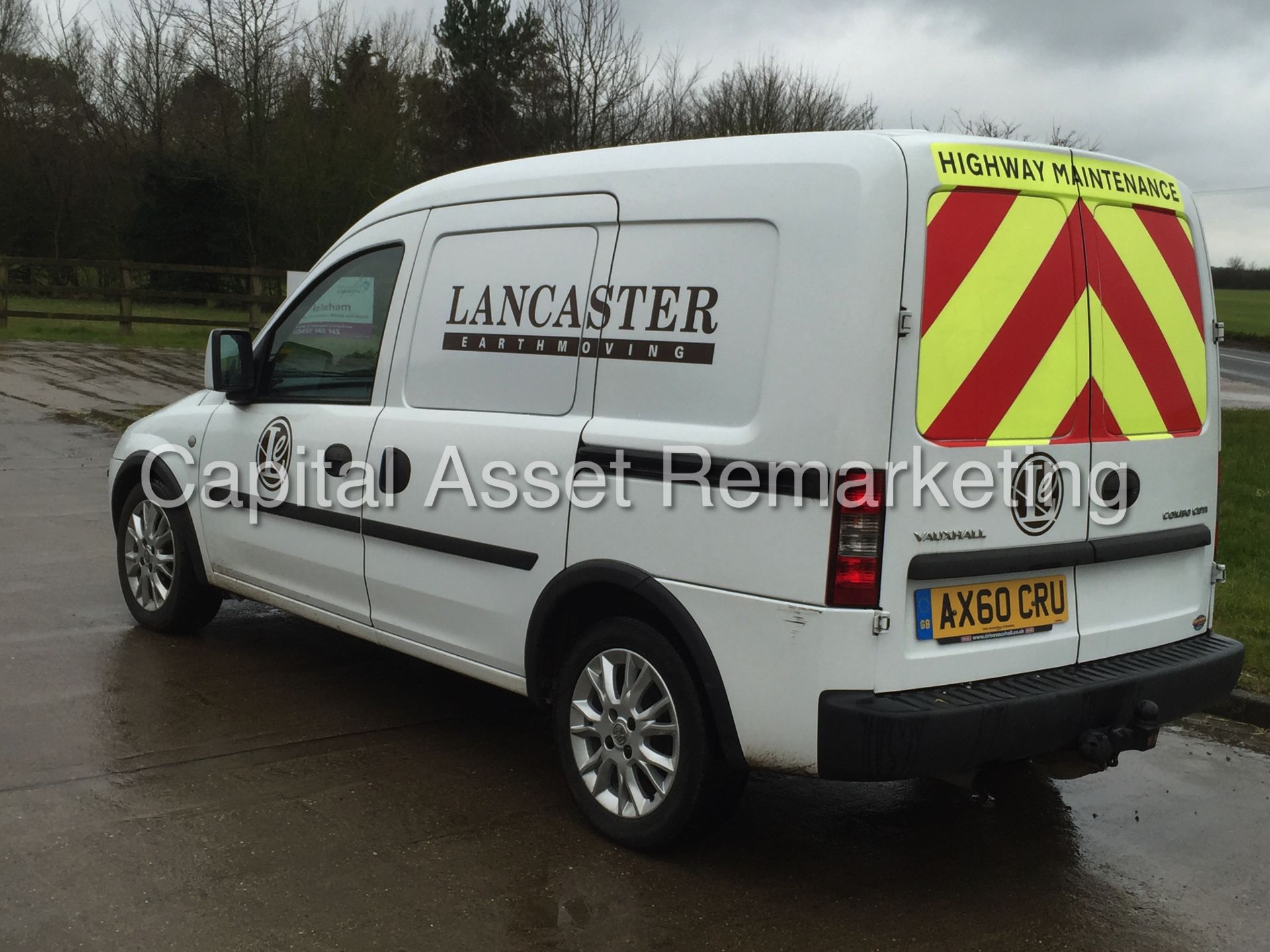 (ON SALE) VAUXHALL COMBO 1700 'SE' CDTI (2011 MODEL) 'DIESEL VAN' (1 OWNER FROM NEW) - Image 6 of 17