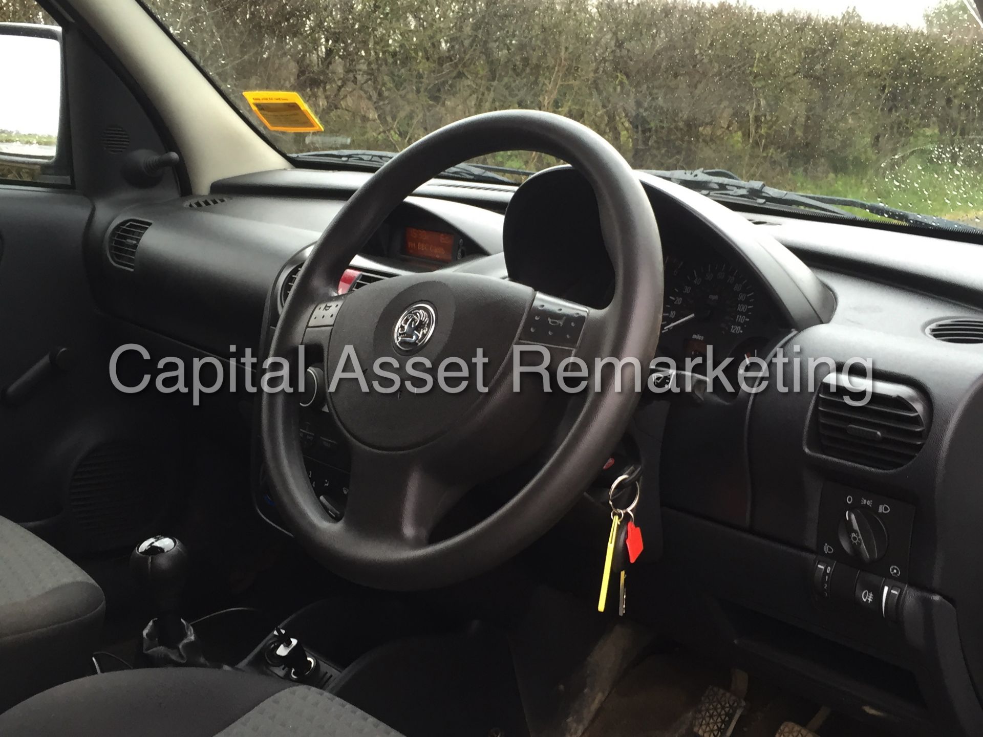 (ON SALE) VAUXHALL COMBO 1700 'SE' CDTI (2011 MODEL) 'DIESEL VAN' (1 OWNER FROM NEW) - Image 10 of 17
