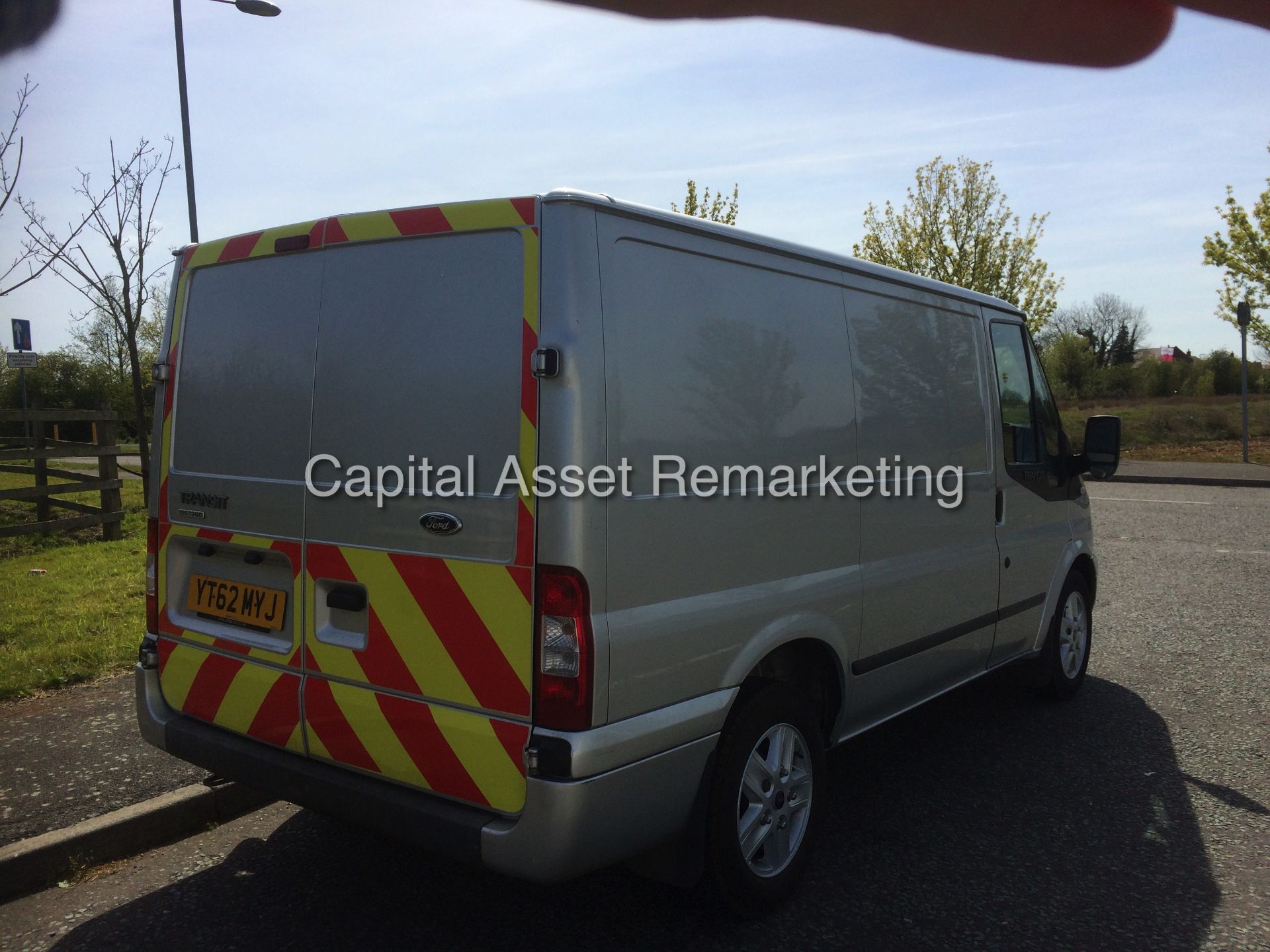 FORD TRANSIT 2.2TDCI "LIMITED" 125PSI / 6 SPEED (2013 MODEL) FULLY LOADED - AIR CON - ELEC PACK - Image 7 of 21