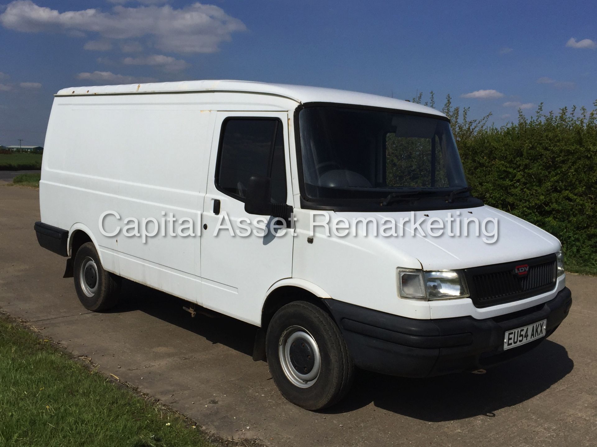 (On Sale) LDV CONVOY 400 (2005 MODEL) 2.4 TDCI 'DIESEL' ** 44,000 MILES ONLY **(NO VAT - SAVE 20%)