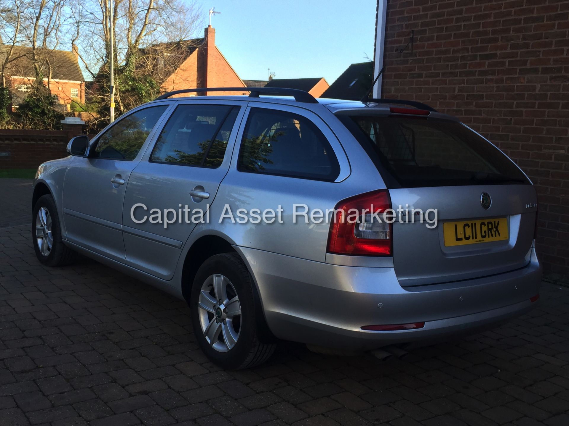 SKODA OCTAVIA 2.0TDI CR "140 BHP / 6 SPEED" (2011 - 11 REG) 1 OWNER FROM NEW - FSH - Image 5 of 20