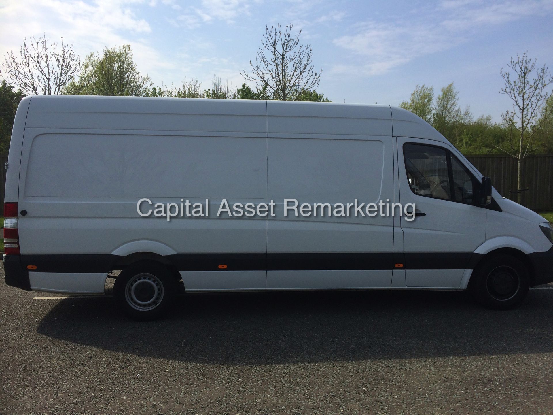 MERCEDES SPRINTER 313CDI - LWB / HI TOP (2014 MODEL) "NEW SHAPE" - 1 OWNER - STILL UNDER WARRANTY - Image 6 of 19