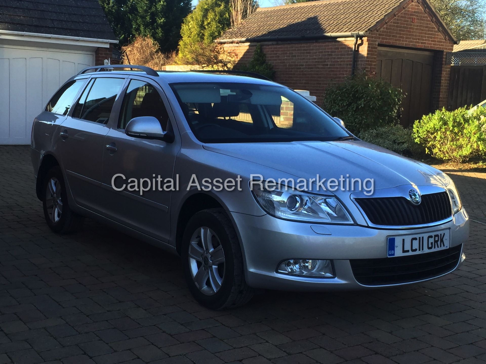 SKODA OCTAVIA 2.0TDI CR "140 BHP / 6 SPEED" (2011 - 11 REG) 1 OWNER FROM NEW - FSH