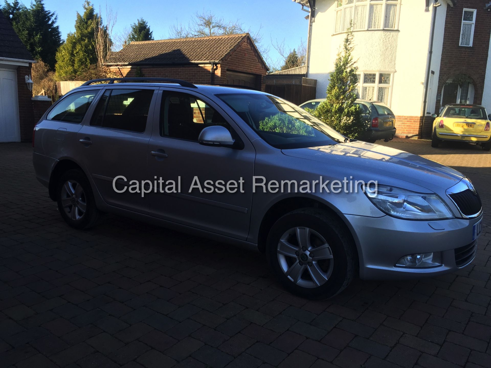 SKODA OCTAVIA 2.0TDI CR "140 BHP / 6 SPEED" (2011 - 11 REG) 1 OWNER FROM NEW - FSH - Image 8 of 20