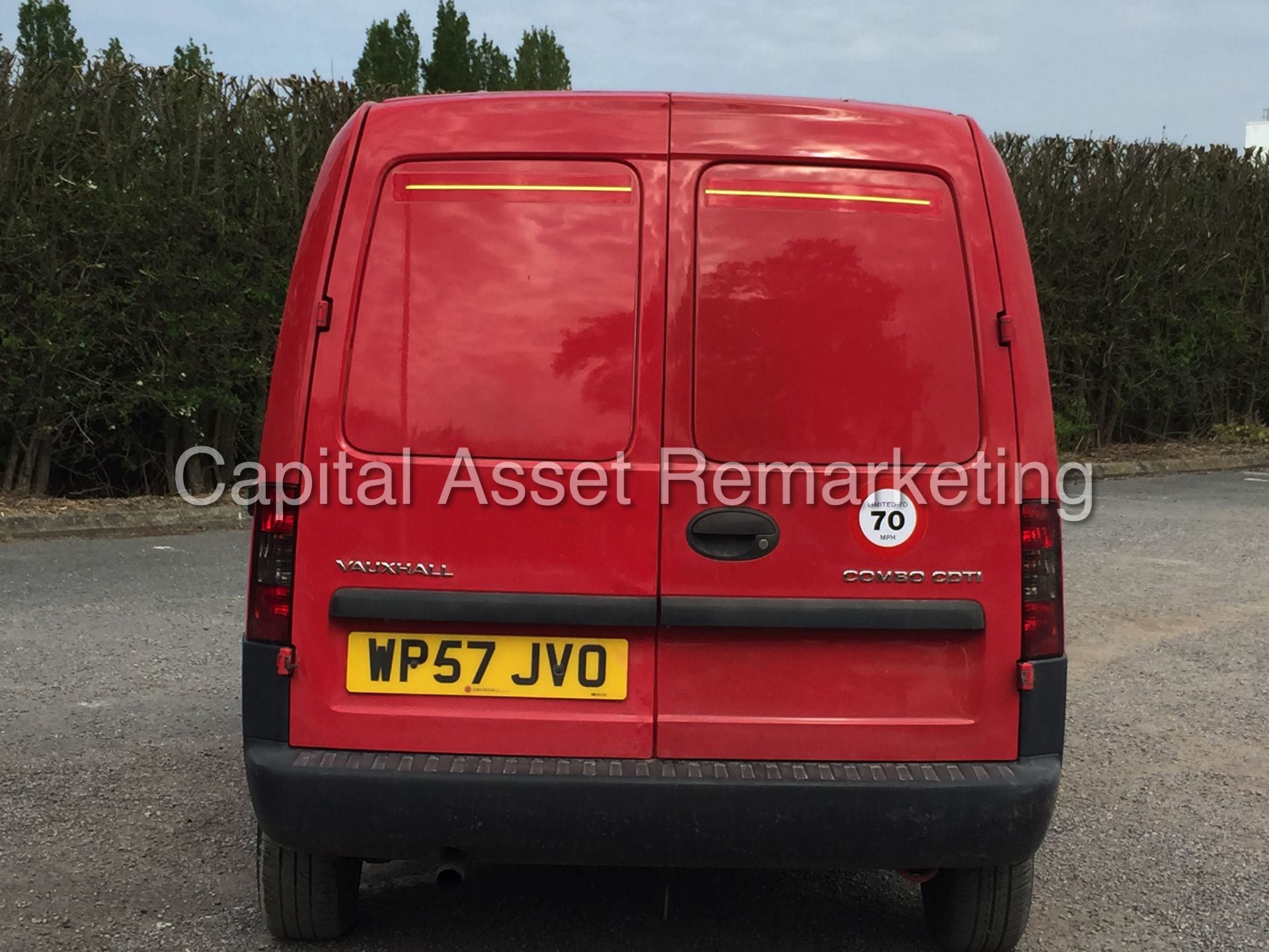 VAUXHALL COMBO 1700 (2008 MODEL) '1.3 CDTI - 5 SPEED - LOW MILES' (1 OWNER FROM NEW) - Image 6 of 17