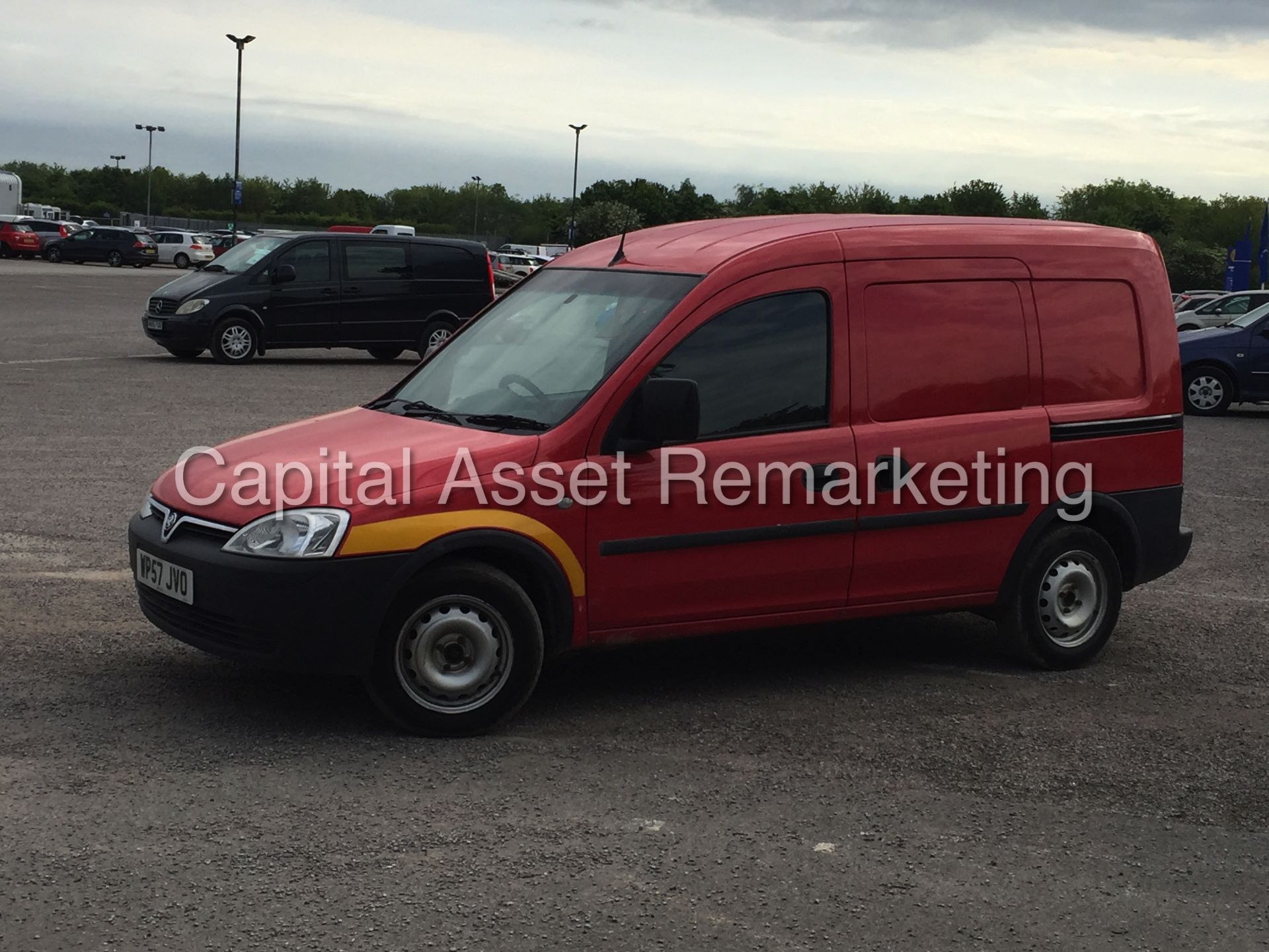 VAUXHALL COMBO 1700 (2008 MODEL) '1.3 CDTI - 5 SPEED - LOW MILES' (1 OWNER FROM NEW) - Image 4 of 17