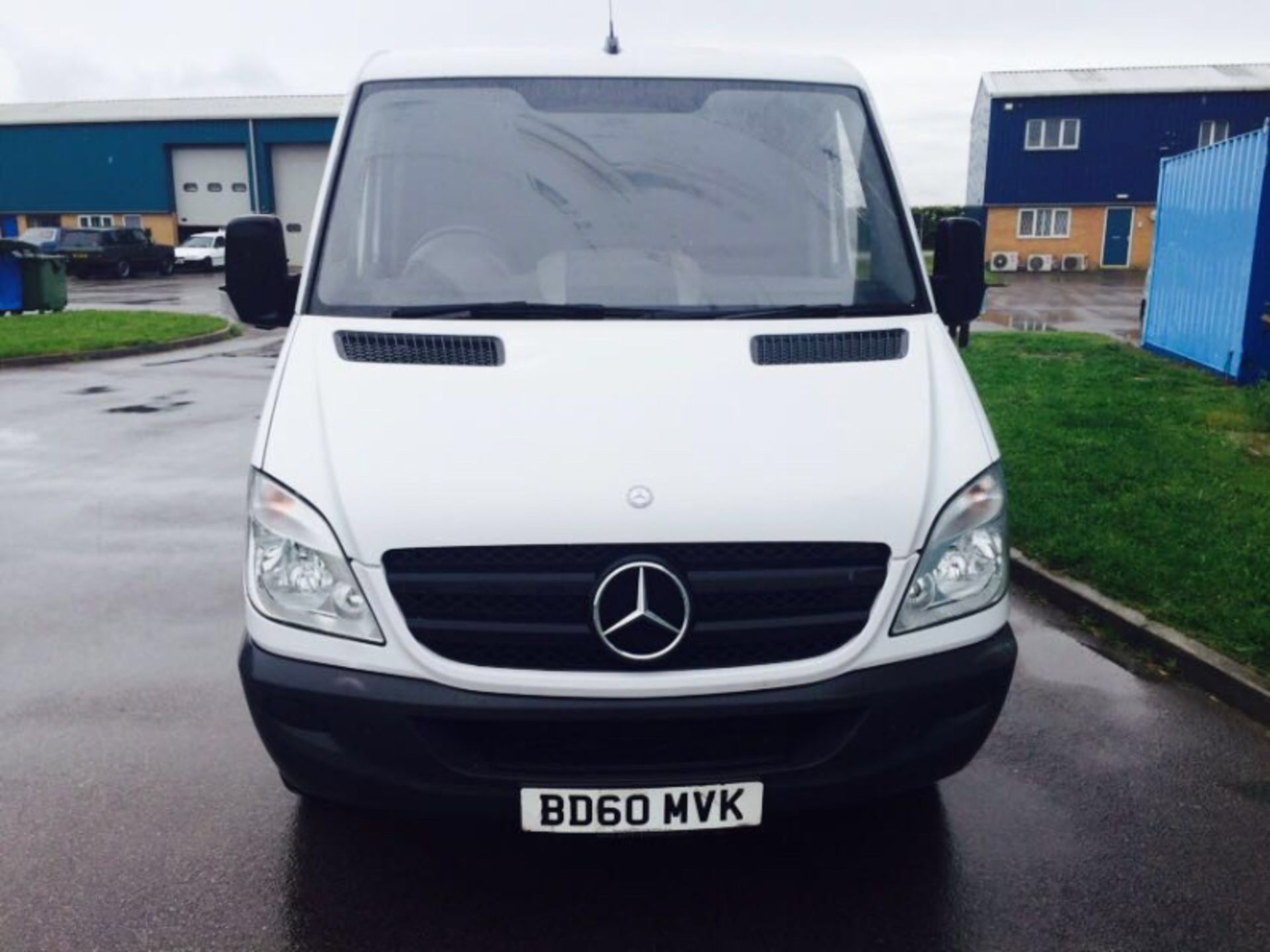 MERCEDES SPRINTER 313CDI - EURO 5 - (2011) REG - CRUISE - GREAT SPEC - 1 OWNER - GREAT SPEC!!!! - Image 4 of 11