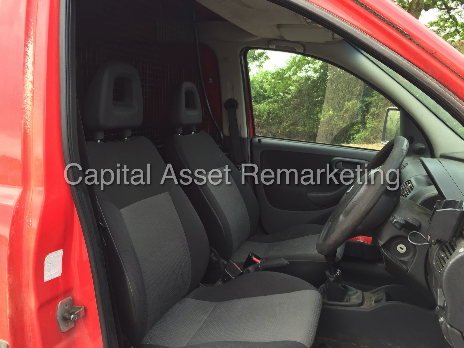 VAUXHALL COMBO 1700 (2008 MODEL) '1.3 CDTI - 5 SPEED - LOW MILES' (1 OWNER FROM NEW) - Image 11 of 17