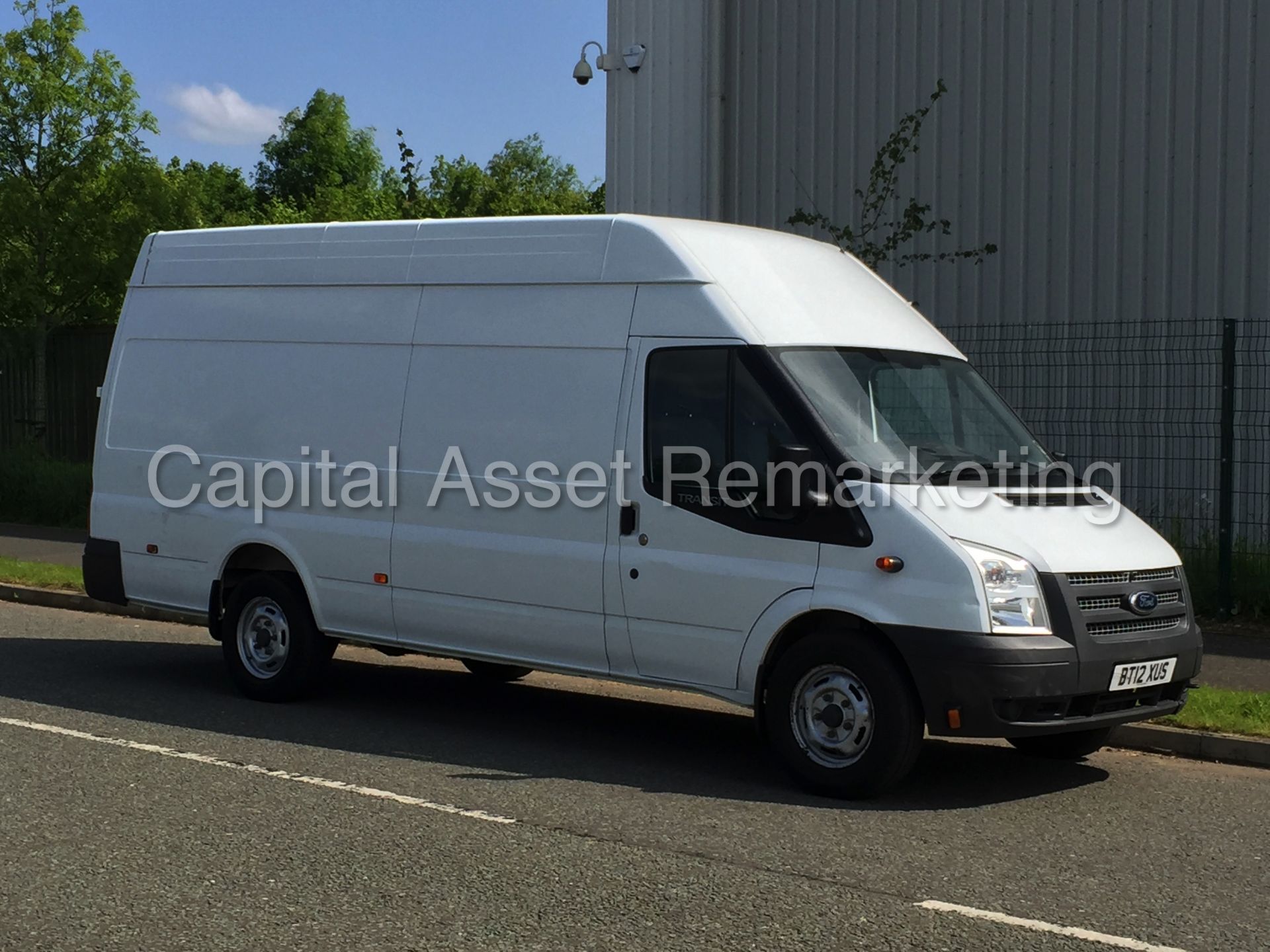 FORD TRANSIT 2.2TDCI - T350 - EXTRA LONG WHEEL BASE "JUMBO" - 12 REG - 1 OWNER FROM NEW - LOW MILES!