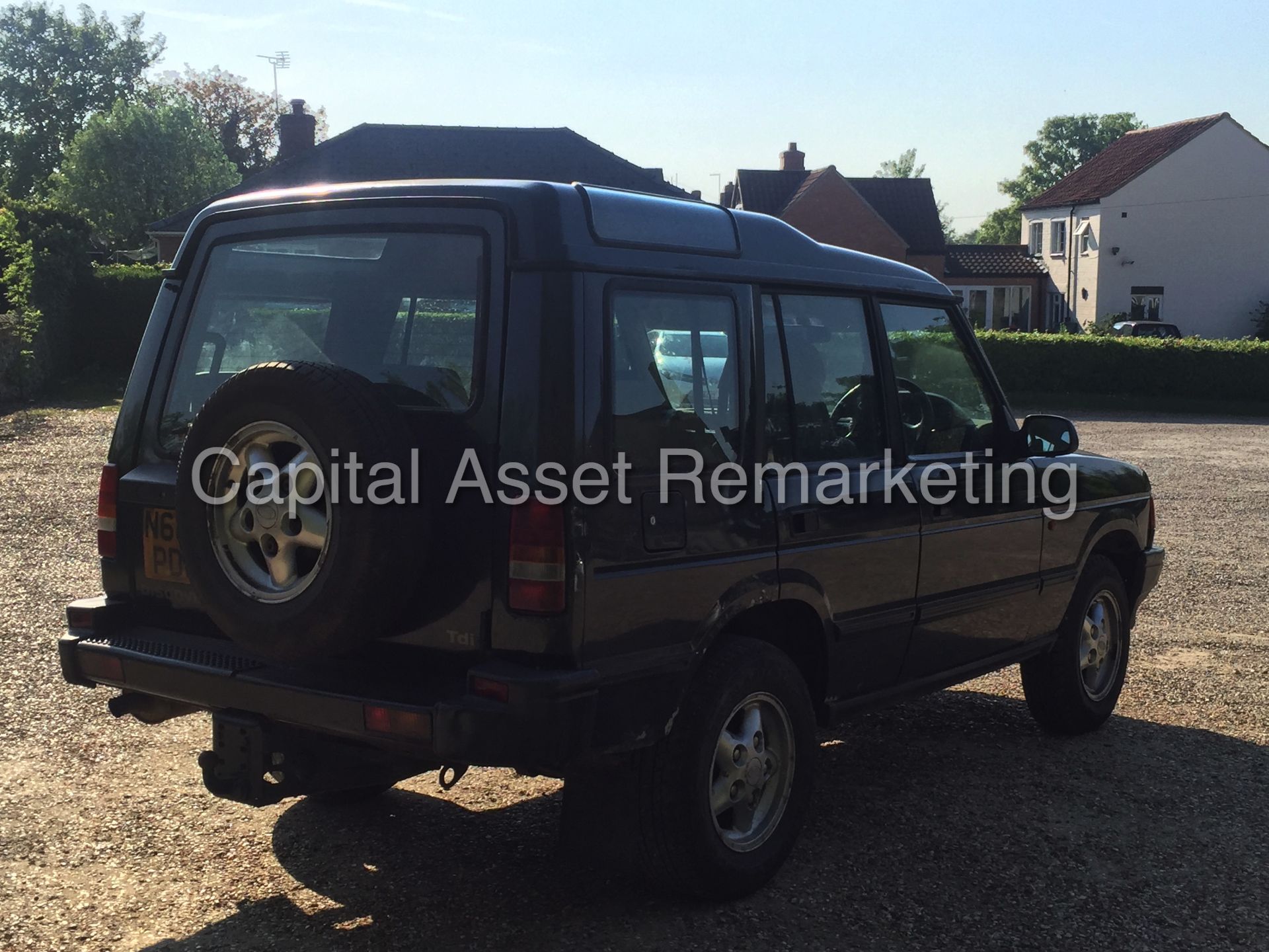 LAND ROVER DISCOVERY (1996 - N REG) 'TDI - AUTO - LEATHER - 7 SEATER' (NO VAT - SAVE 20%) - Image 7 of 21