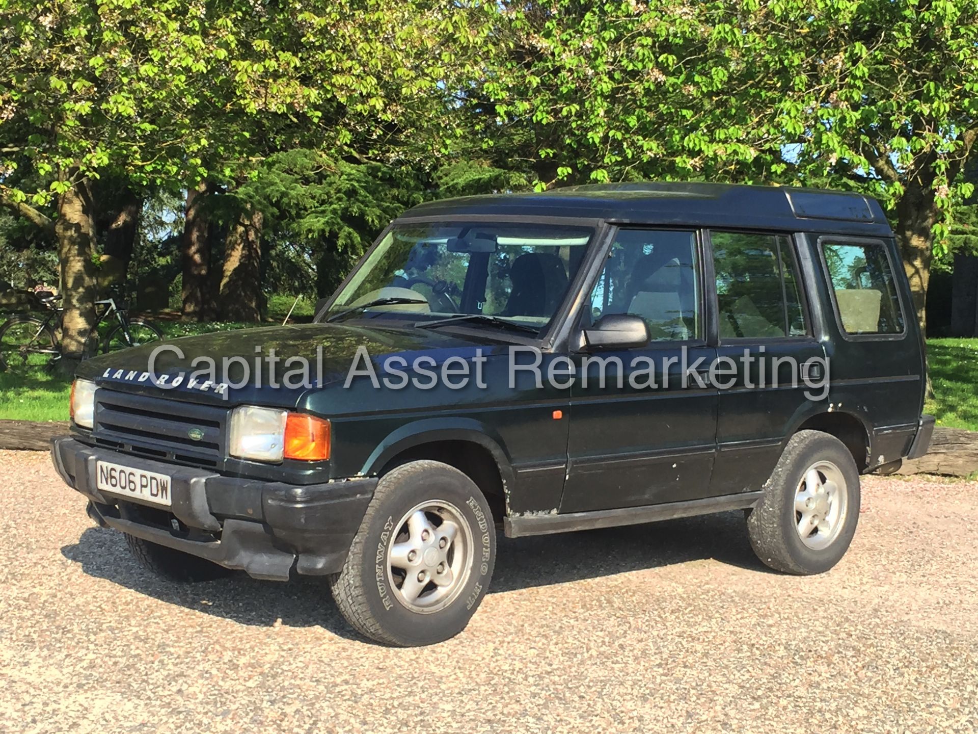 LAND ROVER DISCOVERY (1996 - N REG) 'TDI - AUTO - LEATHER - 7 SEATER' (NO VAT - SAVE 20%) - Image 4 of 21