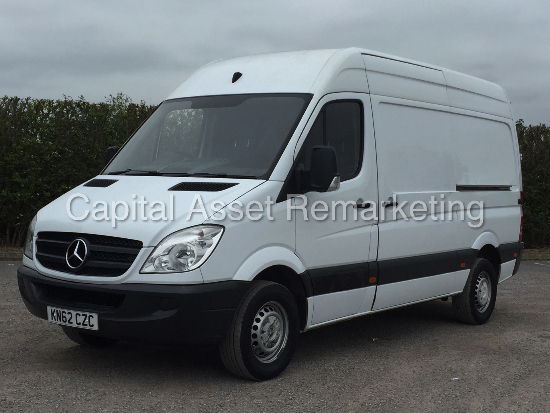 (On Sale) MERCEDES-BENZ SPRINTER 313 CDI 'MWB HI-ROOF' (2013 MODEL) 'FULL HISTORY - LOW MILES' - Image 4 of 20