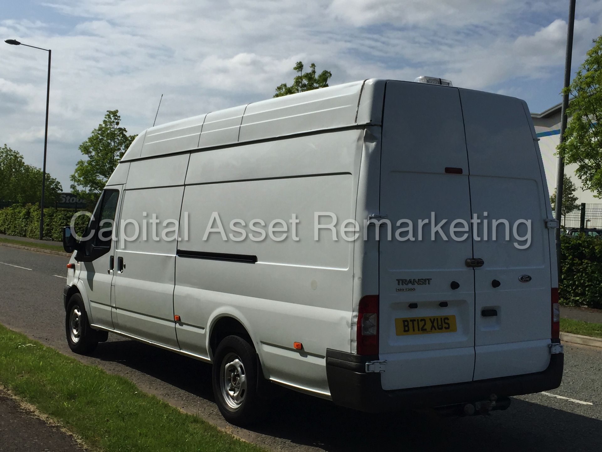 FORD TRANSIT 2.2TDCI - T350 - EXTRA LONG WHEEL BASE "JUMBO" - 12 REG - 1 OWNER FROM NEW - LOW MILES! - Image 6 of 18