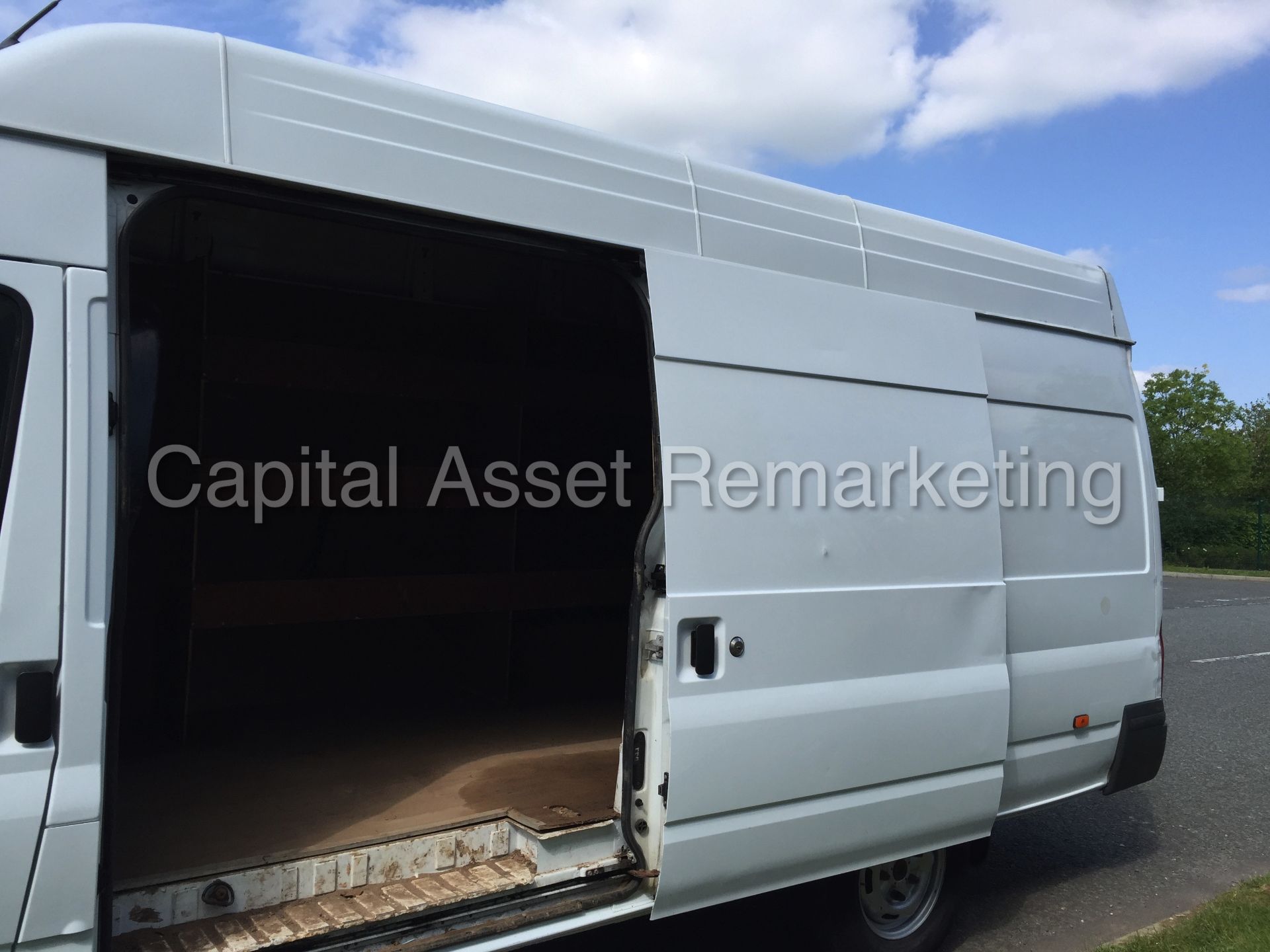 FORD TRANSIT 2.2TDCI - T350 - EXTRA LONG WHEEL BASE "JUMBO" - 12 REG - 1 OWNER FROM NEW - LOW MILES! - Image 14 of 18