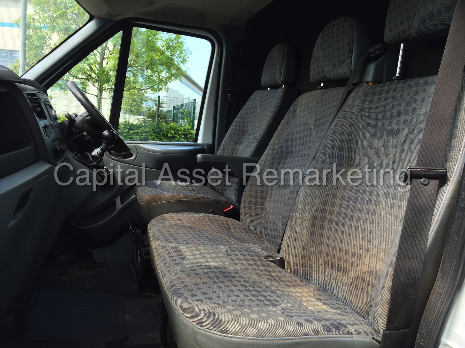 FORD TRANSIT 2.2TDCI - T350 - EXTRA LONG WHEEL BASE "JUMBO" - 12 REG - 1 OWNER FROM NEW - LOW MILES! - Image 16 of 18