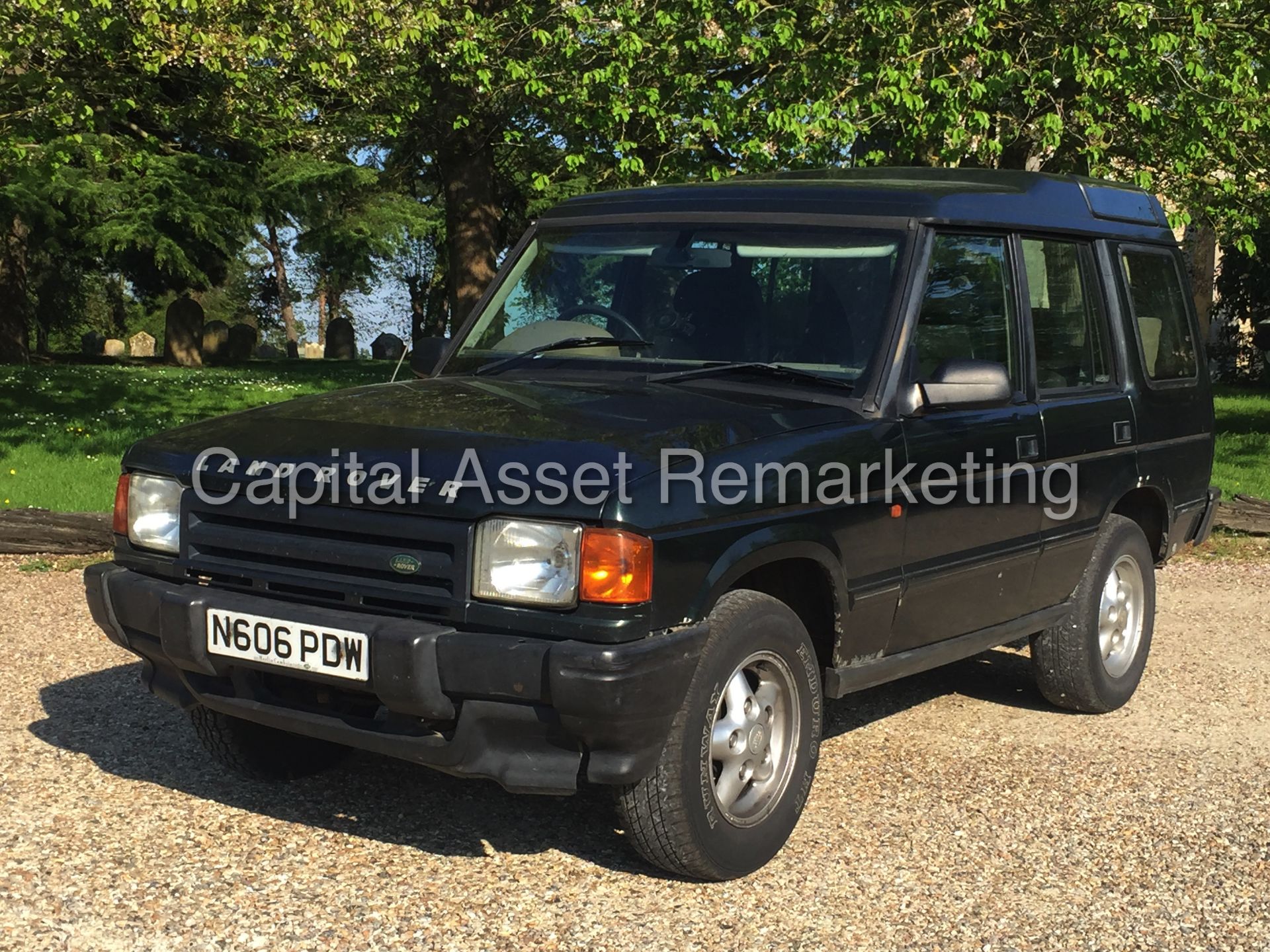 LAND ROVER DISCOVERY (1996 - N REG) 'TDI - AUTO - LEATHER - 7 SEATER' (NO VAT - SAVE 20%) - Image 3 of 21