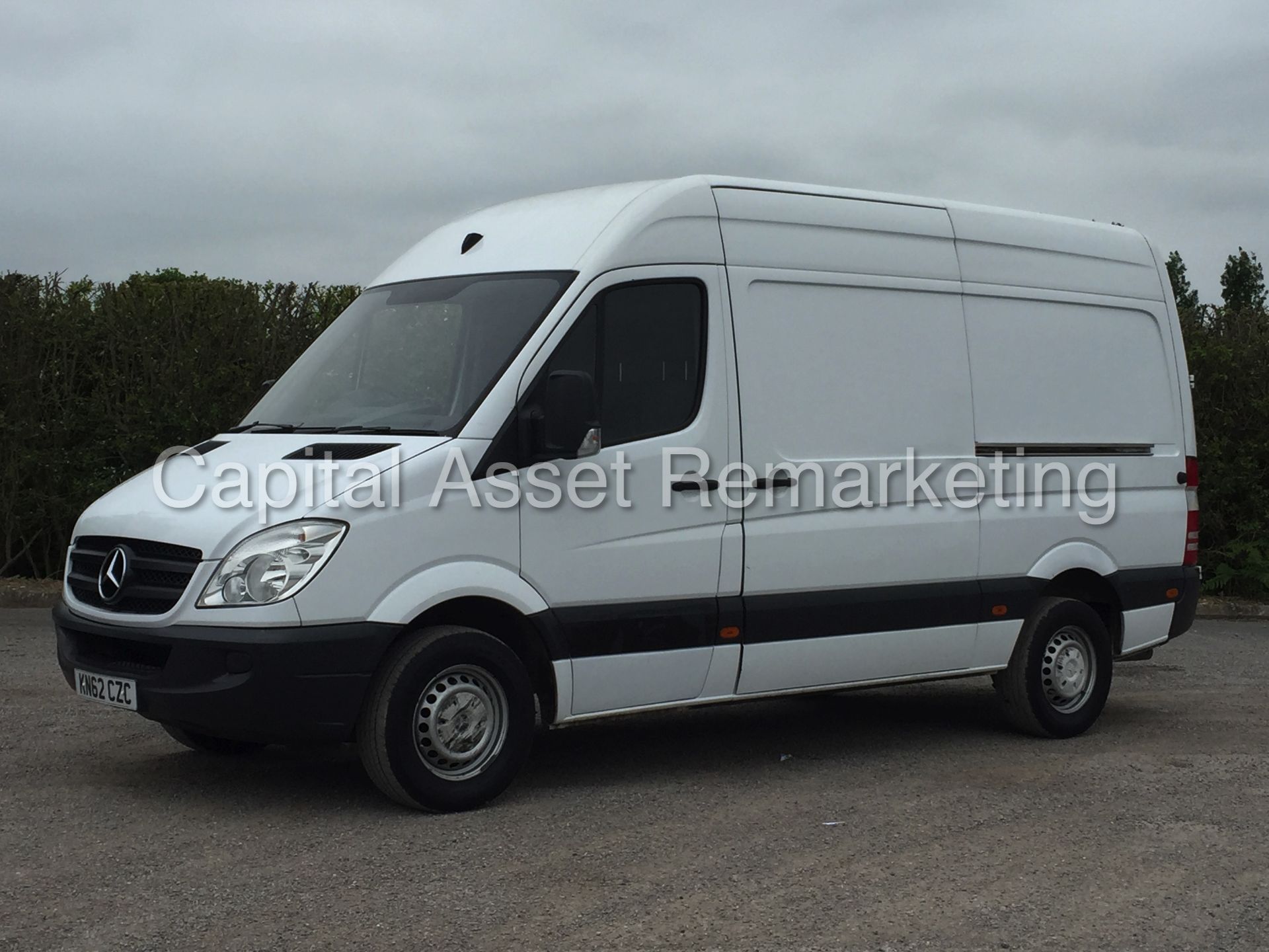 (On Sale) MERCEDES-BENZ SPRINTER 313 CDI 'MWB HI-ROOF' (2013 MODEL) 'FULL HISTORY - LOW MILES'