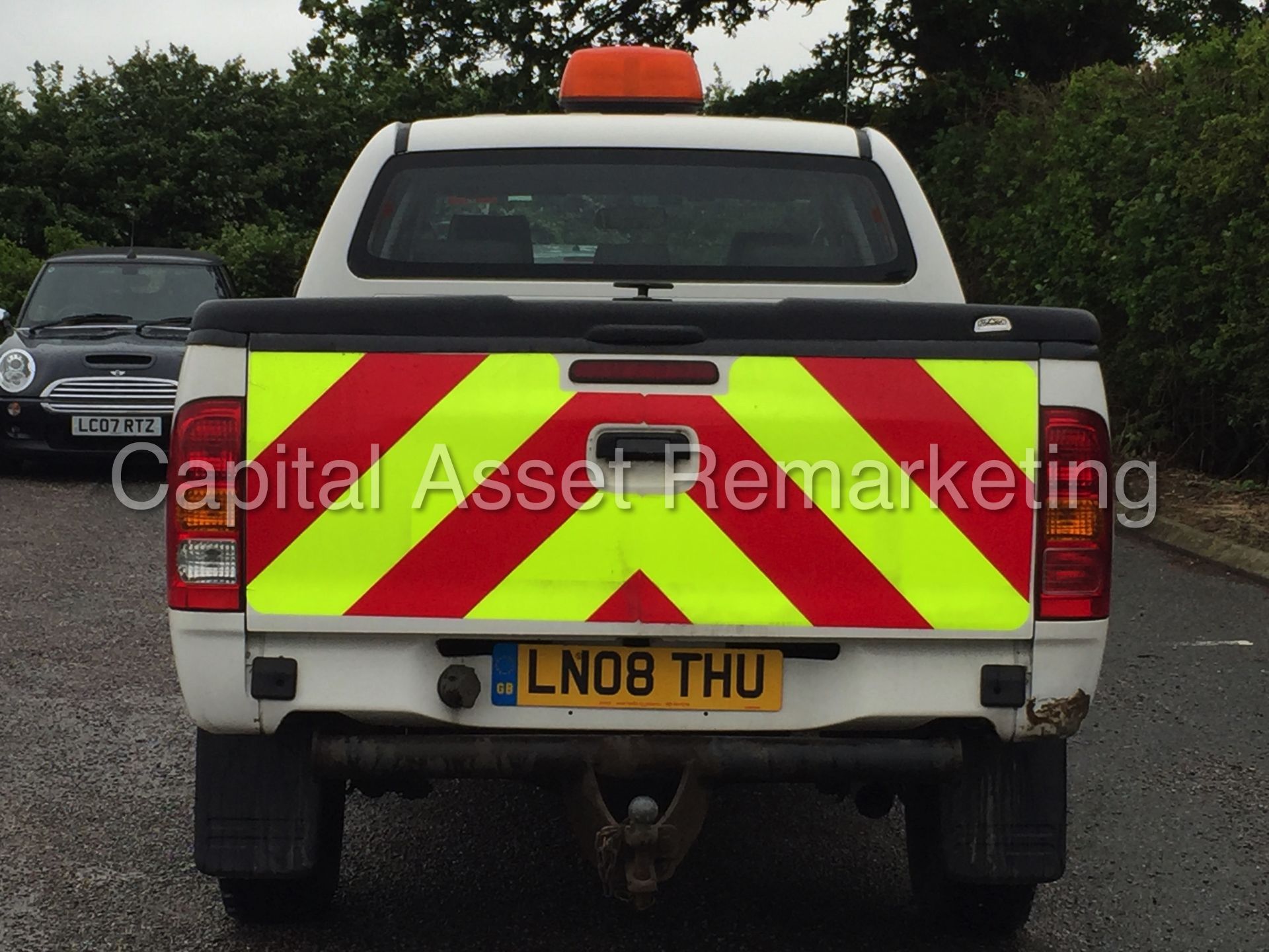 TOYOTA HILUX D-4D '171 BHP' (2008 - 08 REG) DOUBLE CAB PICK-UP (1 OWNER FROM NEW) - Image 6 of 23