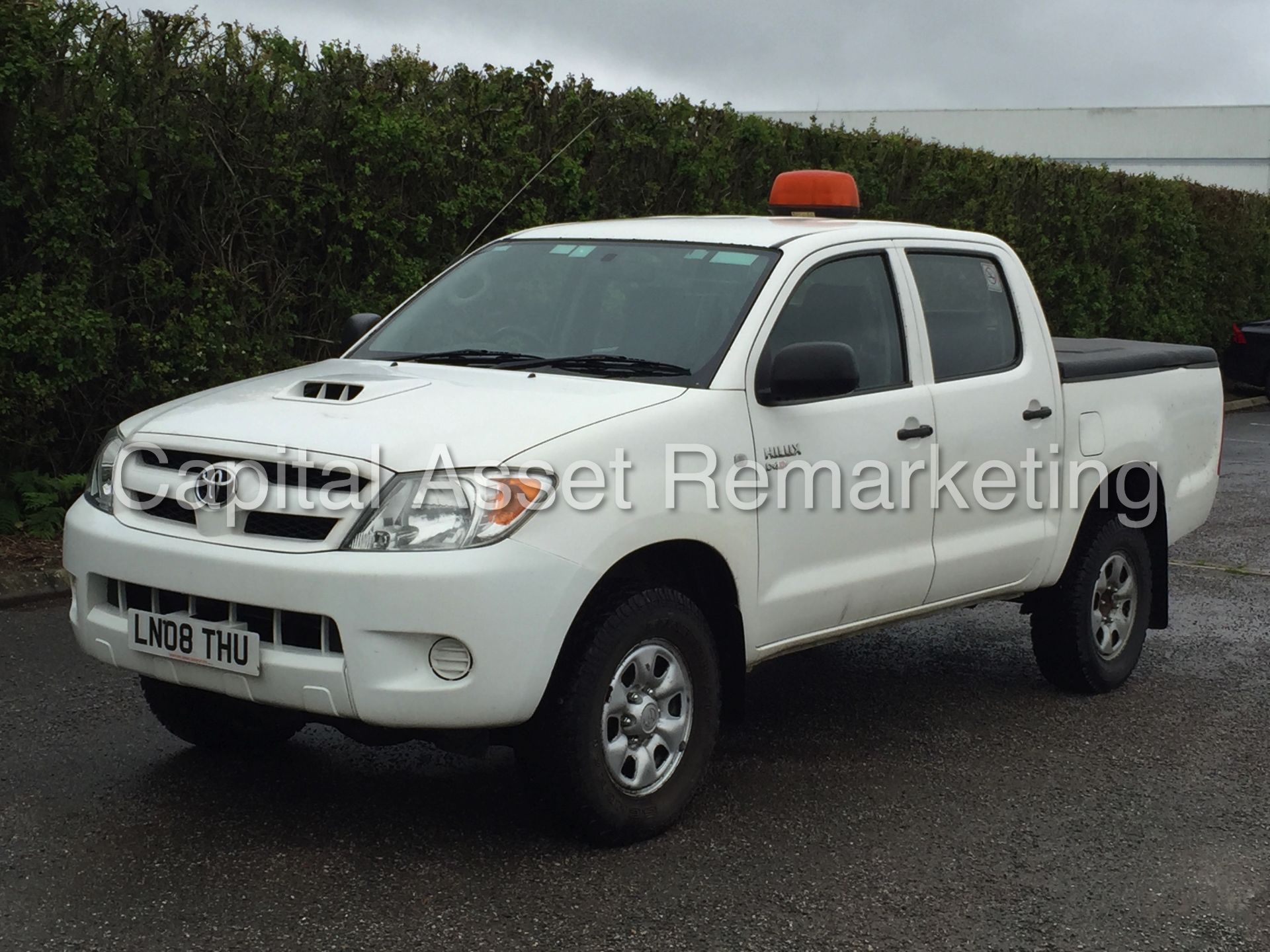 TOYOTA HILUX D-4D '171 BHP' (2008 - 08 REG) DOUBLE CAB PICK-UP (1 OWNER FROM NEW) - Image 2 of 23