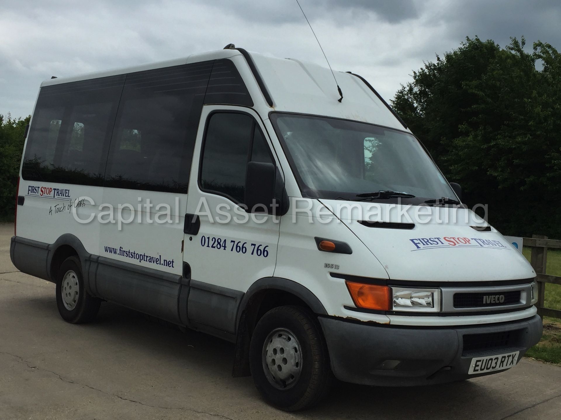 (on sale) IVECO DAILY 35S13 '14 SEATER MINI-BUS' (2003 - 03 REG) '2.3 DIESEL - 6 SPEED' (NO VAT)