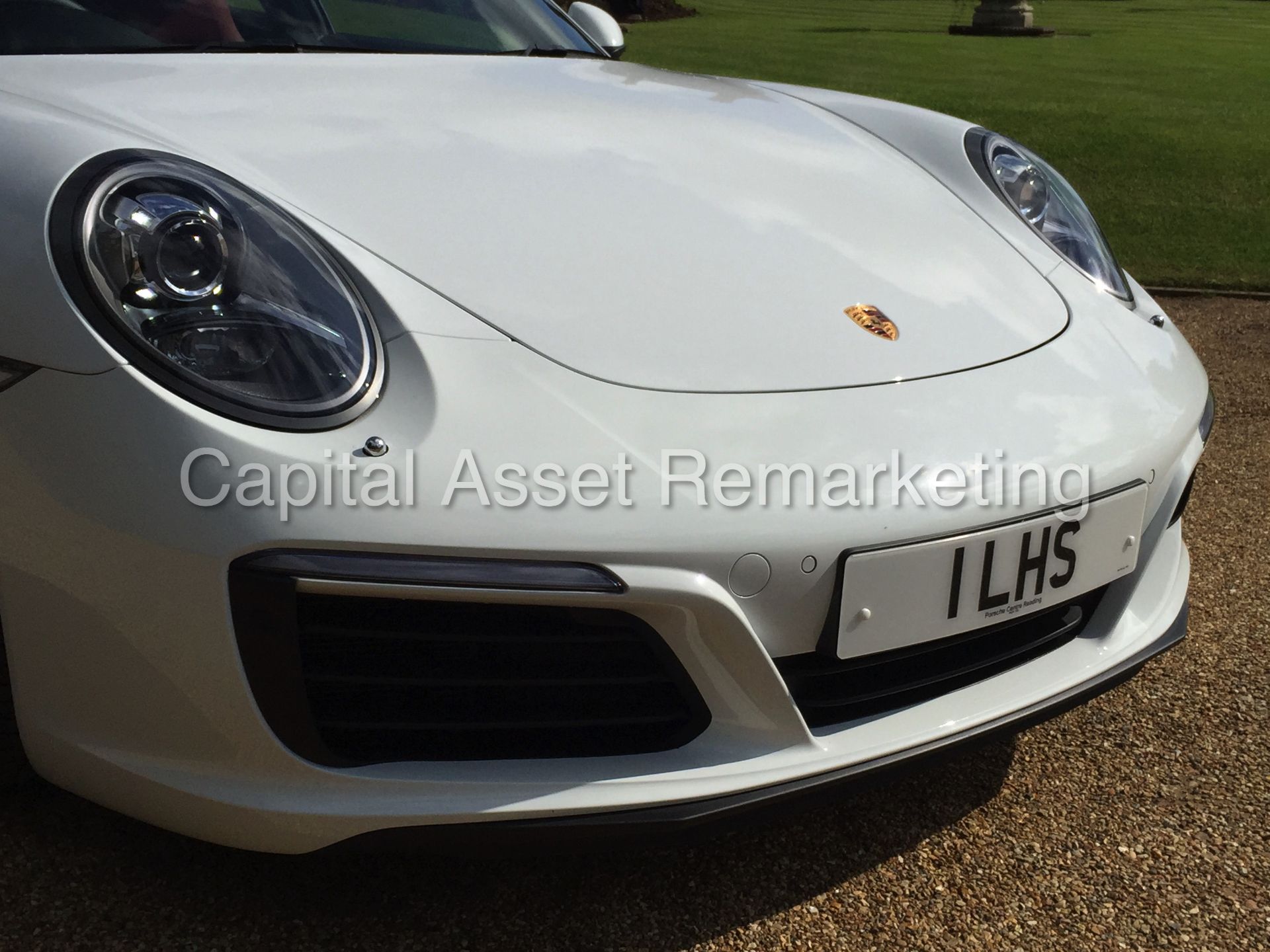 PORSCHE 911 'CARRERA S-A' (2016) 'AUTO PDK - LEATHER - SAT NAV - SPORT CHRONO PACK - PAN ROOF *LOOK* - Image 17 of 53