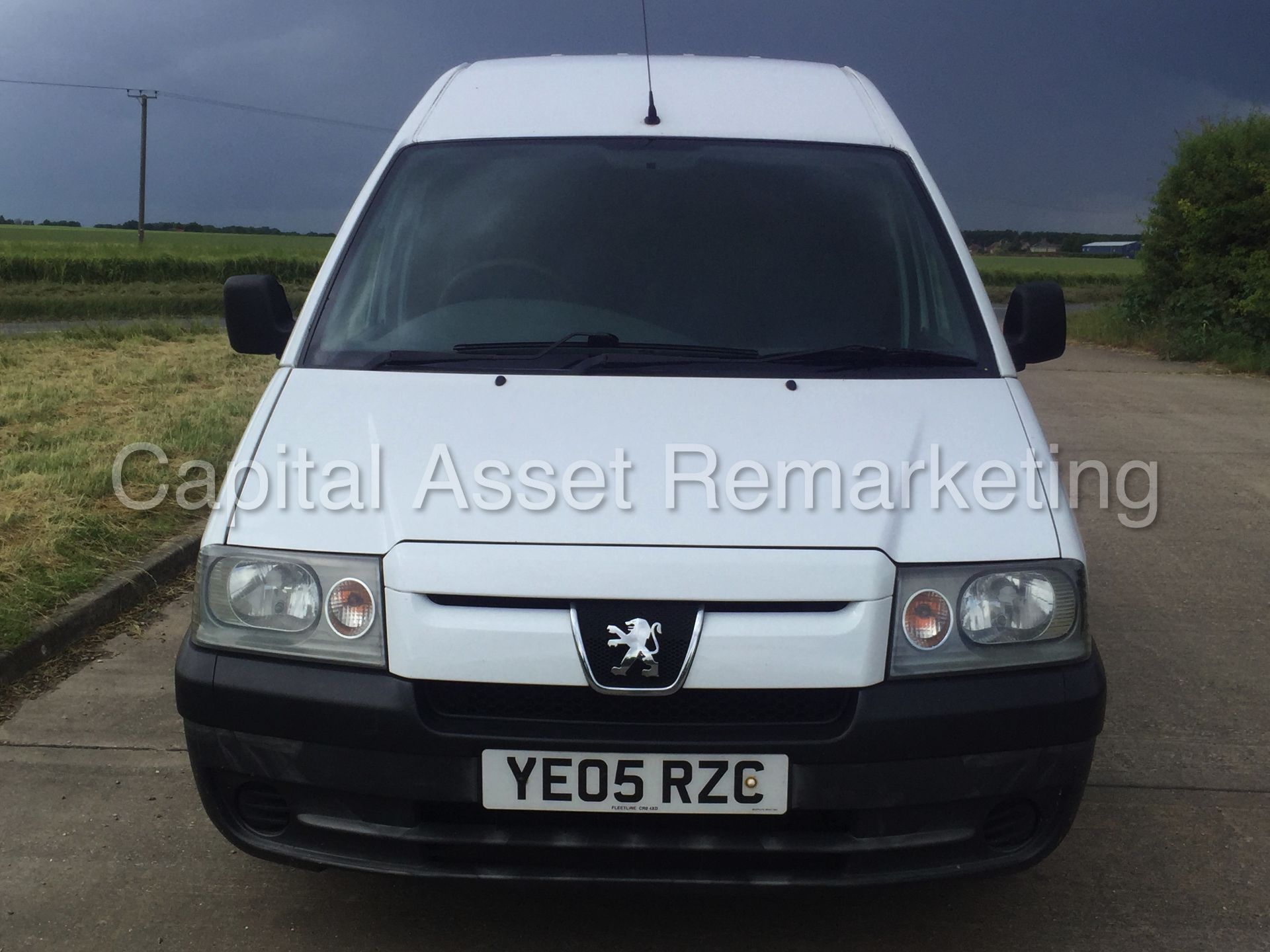 PEUGEOT EXPERT 815D (2005 - 05 REG) '1.9 DIESEL - AIR CON' **NO VAT - SAVE 20%** - Image 3 of 19