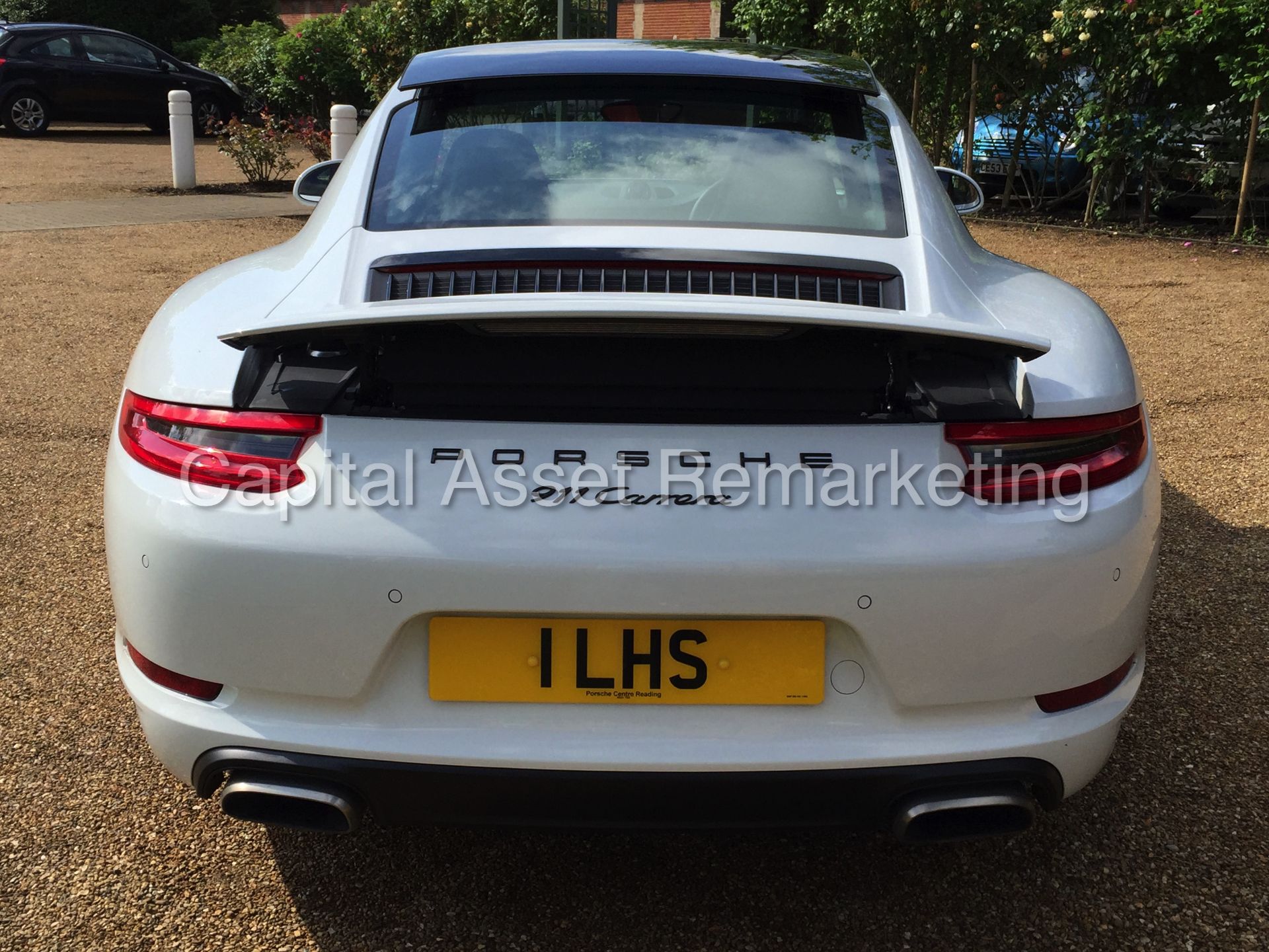 PORSCHE 911 'CARRERA S-A' (2016) 'AUTO PDK - LEATHER - SAT NAV - SPORT CHRONO PACK - PAN ROOF *LOOK* - Image 15 of 53