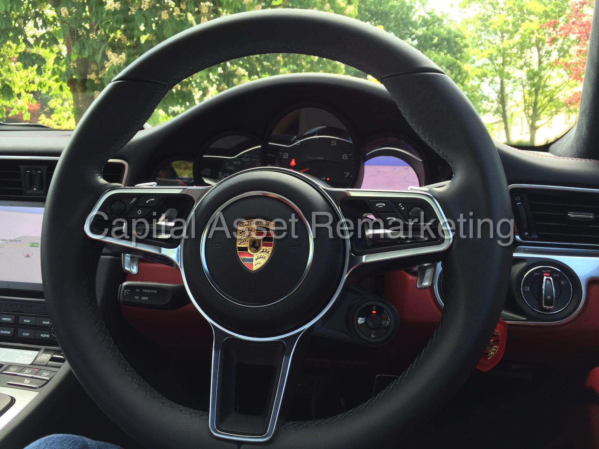 PORSCHE 911 'CARRERA S-A' (2016) 'AUTO PDK - LEATHER - SAT NAV - SPORT CHRONO PACK - PAN ROOF *LOOK* - Image 49 of 53