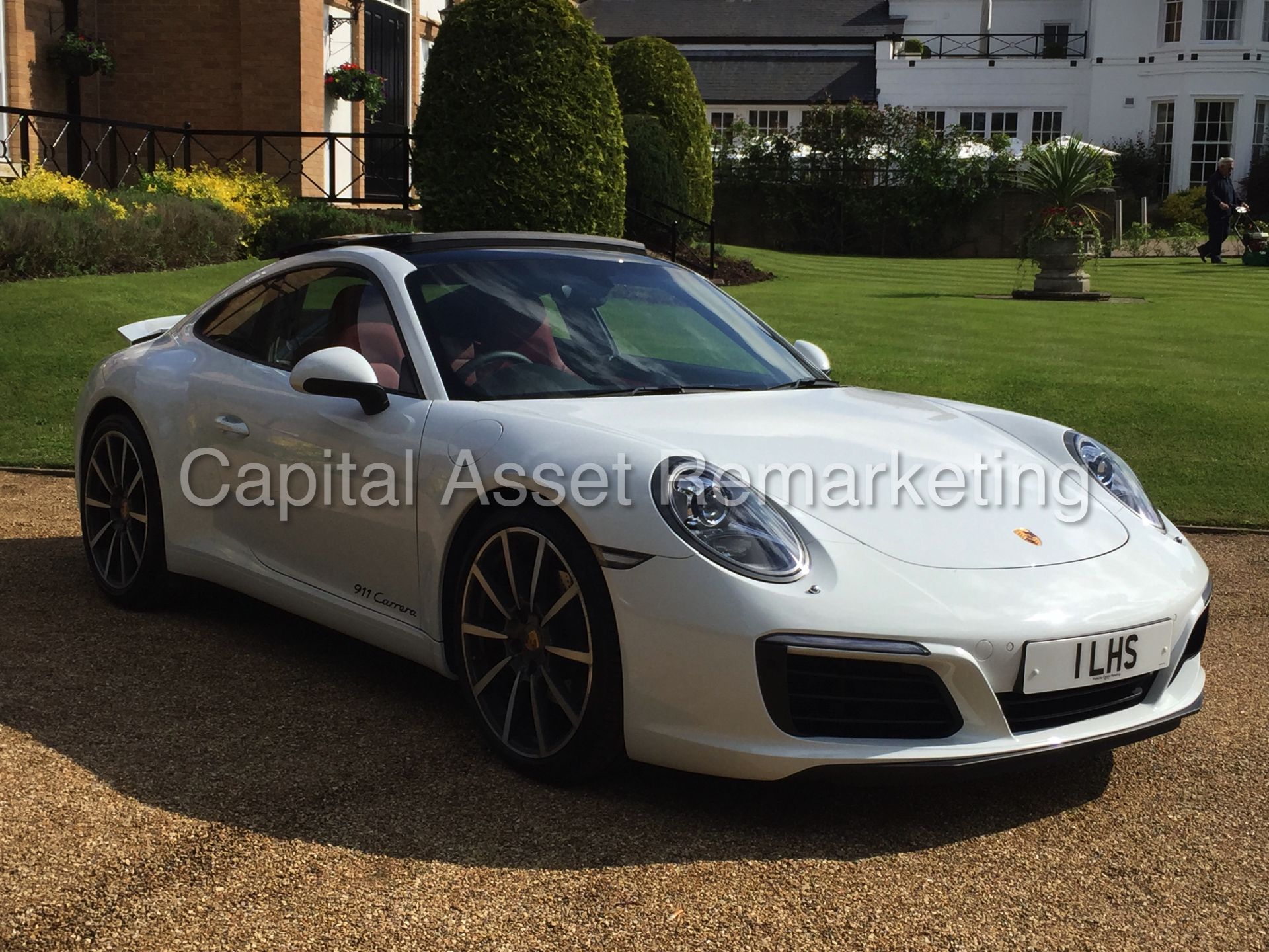 PORSCHE 911 'CARRERA S-A' (2016) 'AUTO PDK - LEATHER - SAT NAV - SPORT CHRONO PACK - PAN ROOF *LOOK* - Image 10 of 53