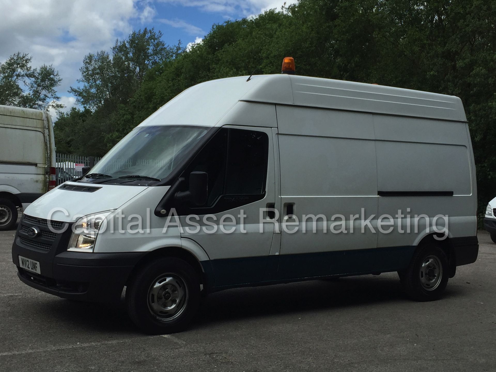 FORD TRANSIT 125 T350L (2012 - 12 REG) 'LWB HI-ROOF' ECO / FUEL SAVE (1 OWNER FROM NEW) *LOW MILES* - Image 5 of 15