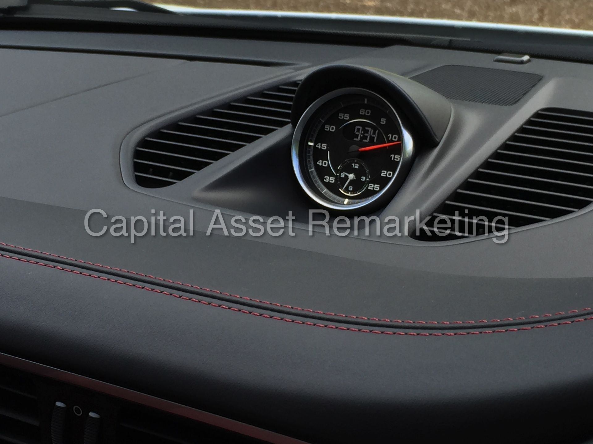 PORSCHE 911 'CARRERA S-A' (2016) 'AUTO PDK - LEATHER - SAT NAV - SPORT CHRONO PACK - PAN ROOF *LOOK* - Image 45 of 53