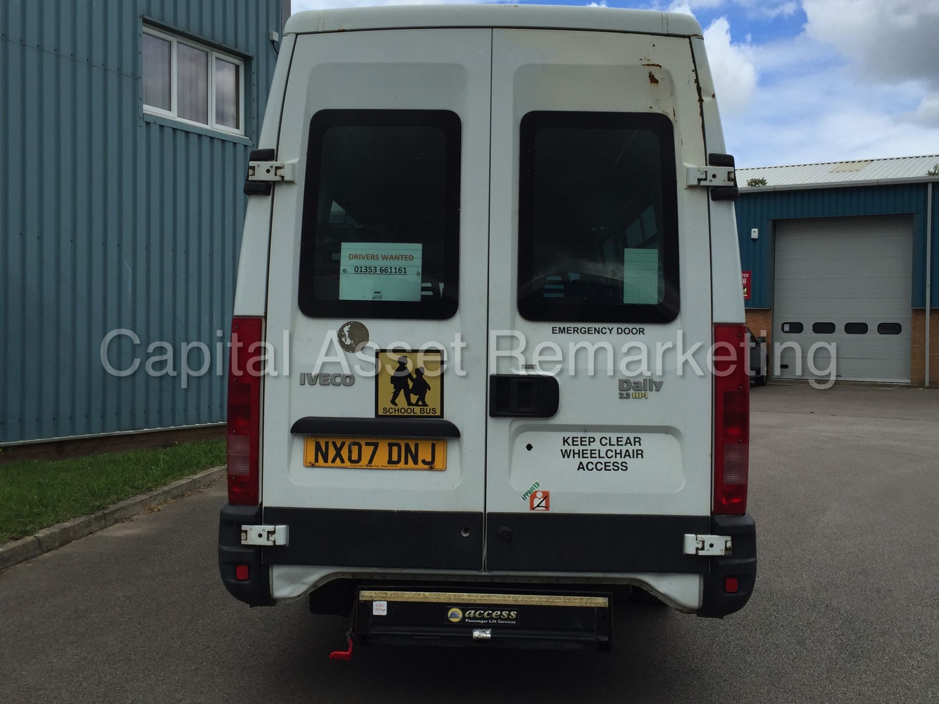 IVECO DAILY 65C15 '16 SEATER MINI-BUS' (2007 - 07 REG) LWB HI-ROOF 'REAR WHEEL CHAIR LIFT' (NO VAT) - Image 6 of 21