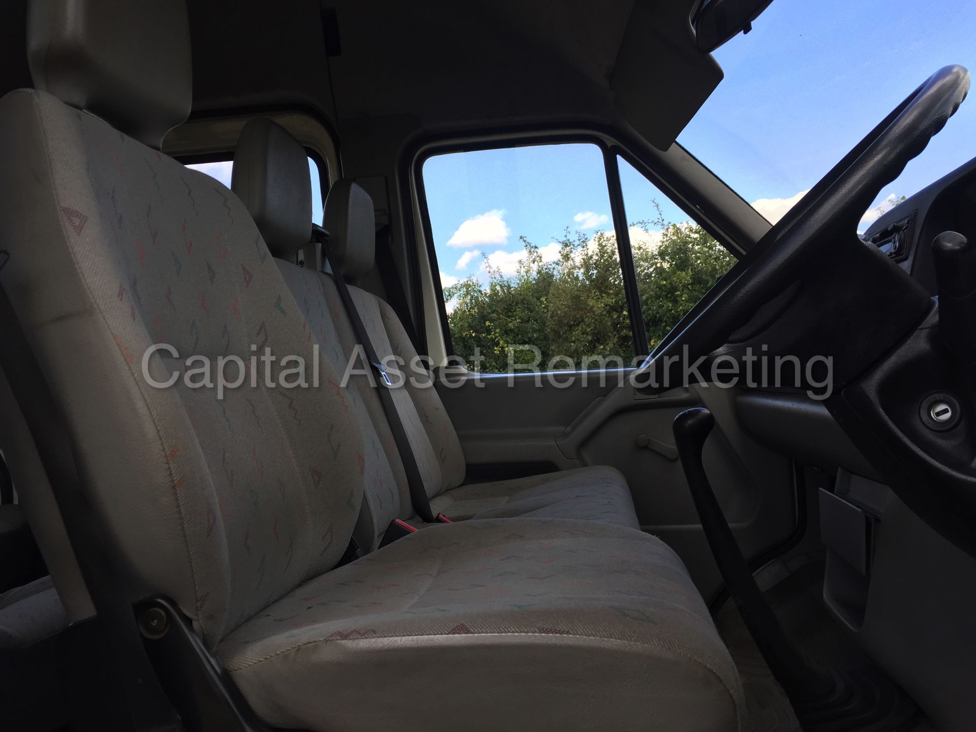 VW LT 46 'LWB HI-ROOF' (2002 - 02 REG) '17 SEATER MINI-BUS' '2.5 TDI - DIESEL' (NO VAT - SAVE 20%) - Image 12 of 19