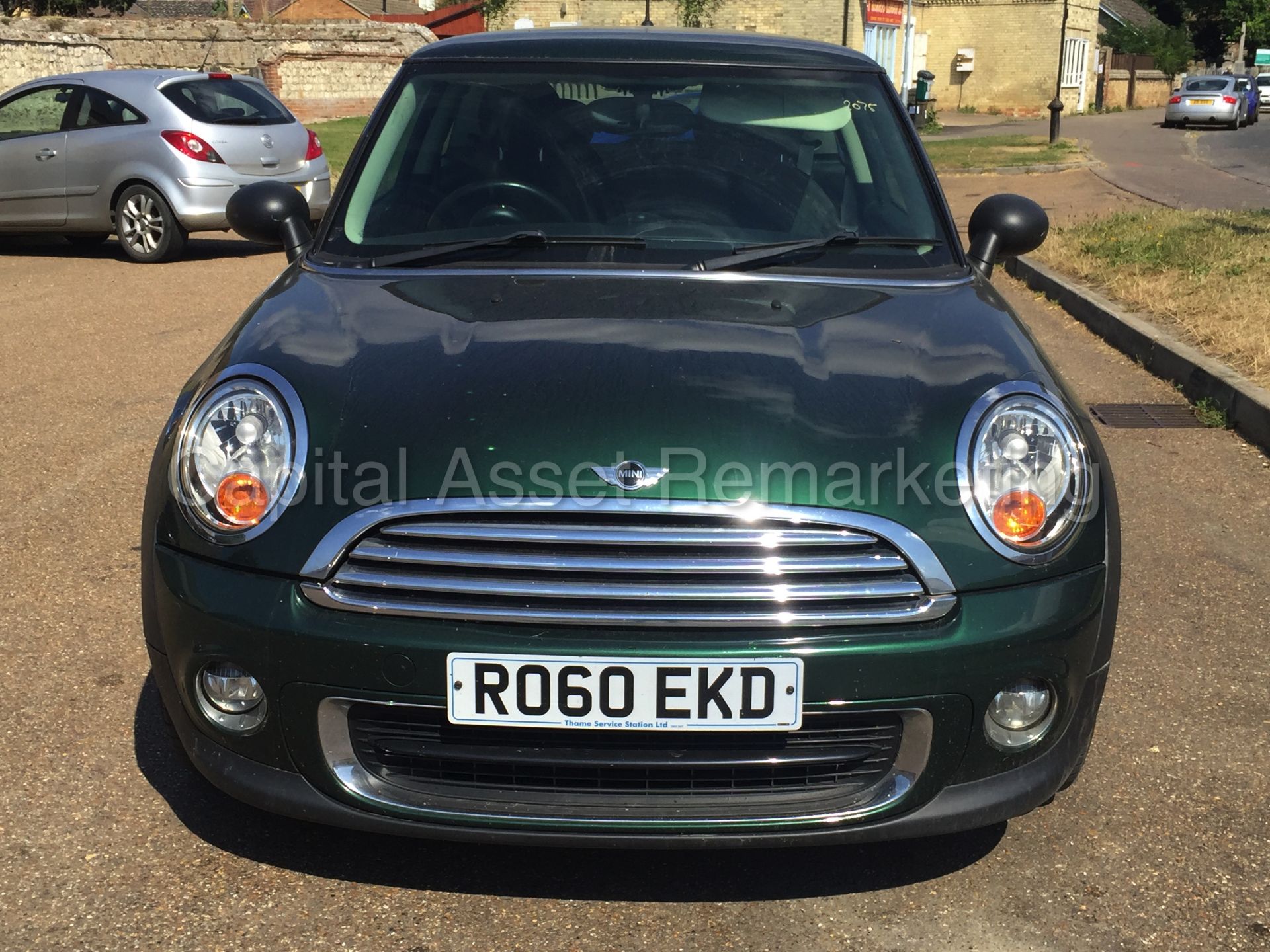 (ON SALE) MINI 'ONE EDITION' (2011 MODEL) '3 DOOR HATCHBACK' '1.6 PETROL - 6 SPEED - AIR CON' - Image 3 of 21