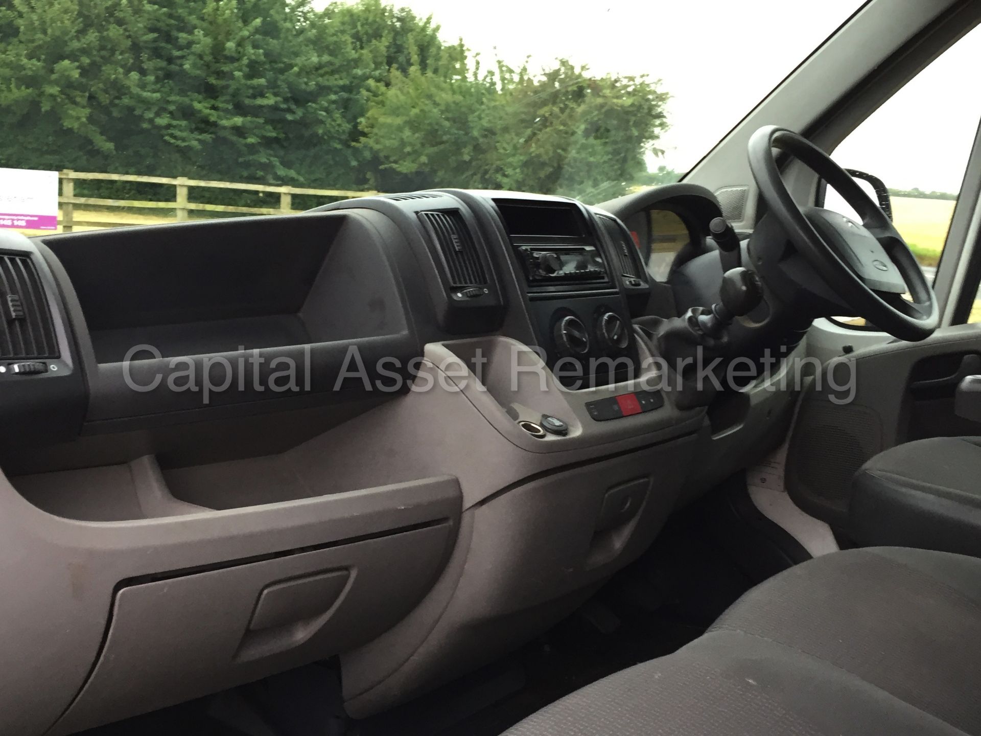 (ON SALE) CITROEN RELAY 35 'LWB HI-ROOF' (2012 MODEL) '2.2 HDI - 120 BHP - 6 SPEED' (1 FORMER OWNER) - Image 14 of 19