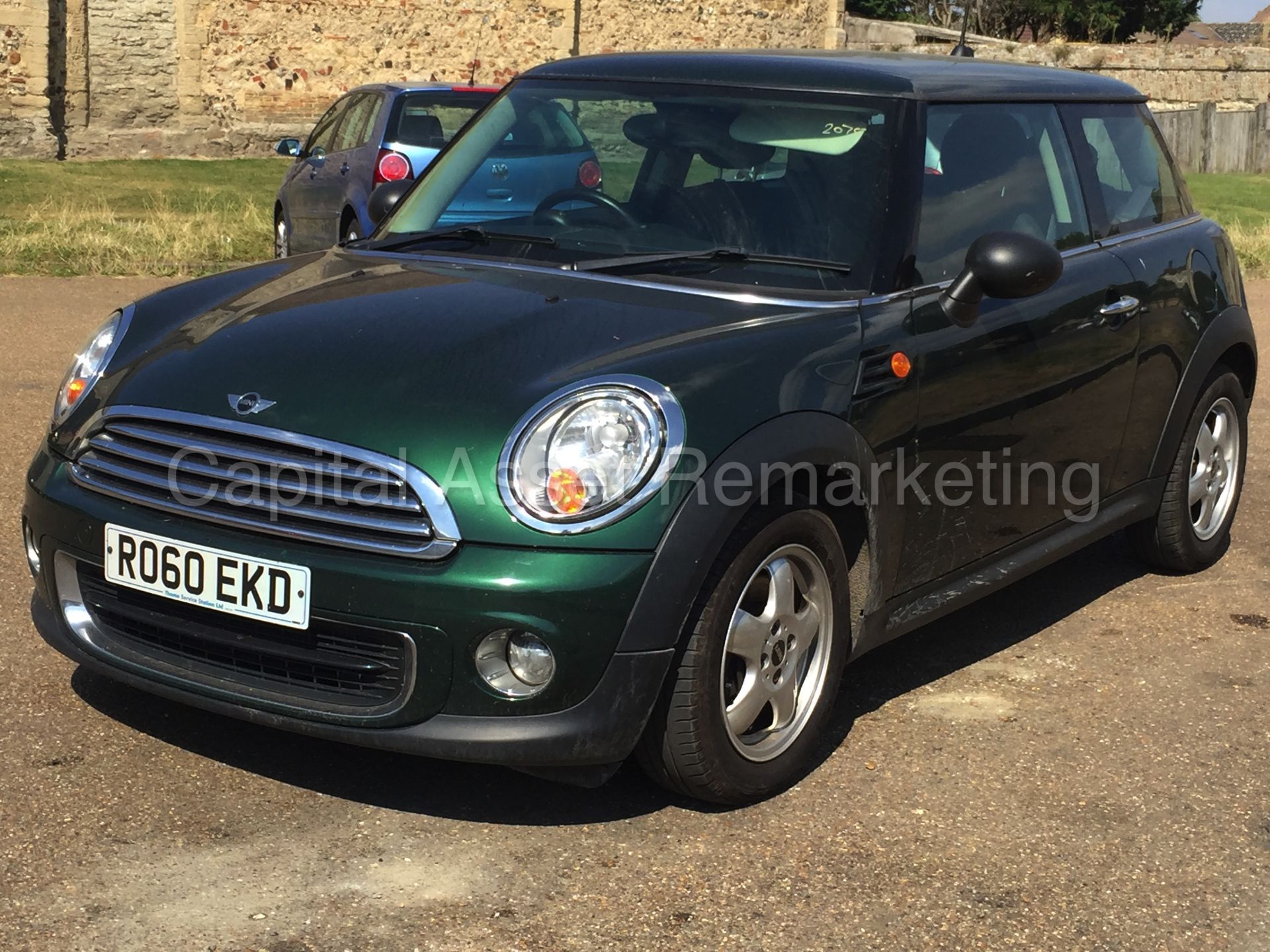 (ON SALE) MINI 'ONE EDITION' (2011 MODEL) '3 DOOR HATCHBACK' '1.6 PETROL - 6 SPEED - AIR CON' - Image 4 of 21