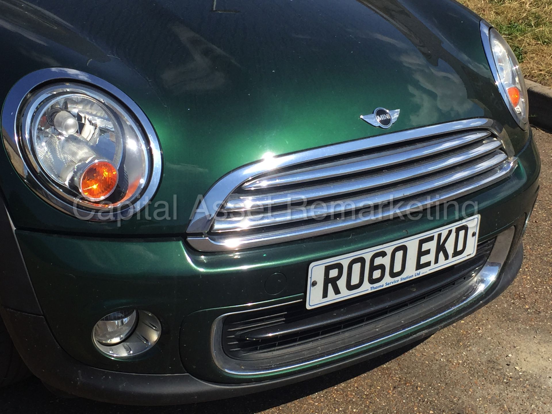 (ON SALE) MINI 'ONE EDITION' (2011 MODEL) '3 DOOR HATCHBACK' '1.6 PETROL - 6 SPEED - AIR CON' - Image 9 of 21