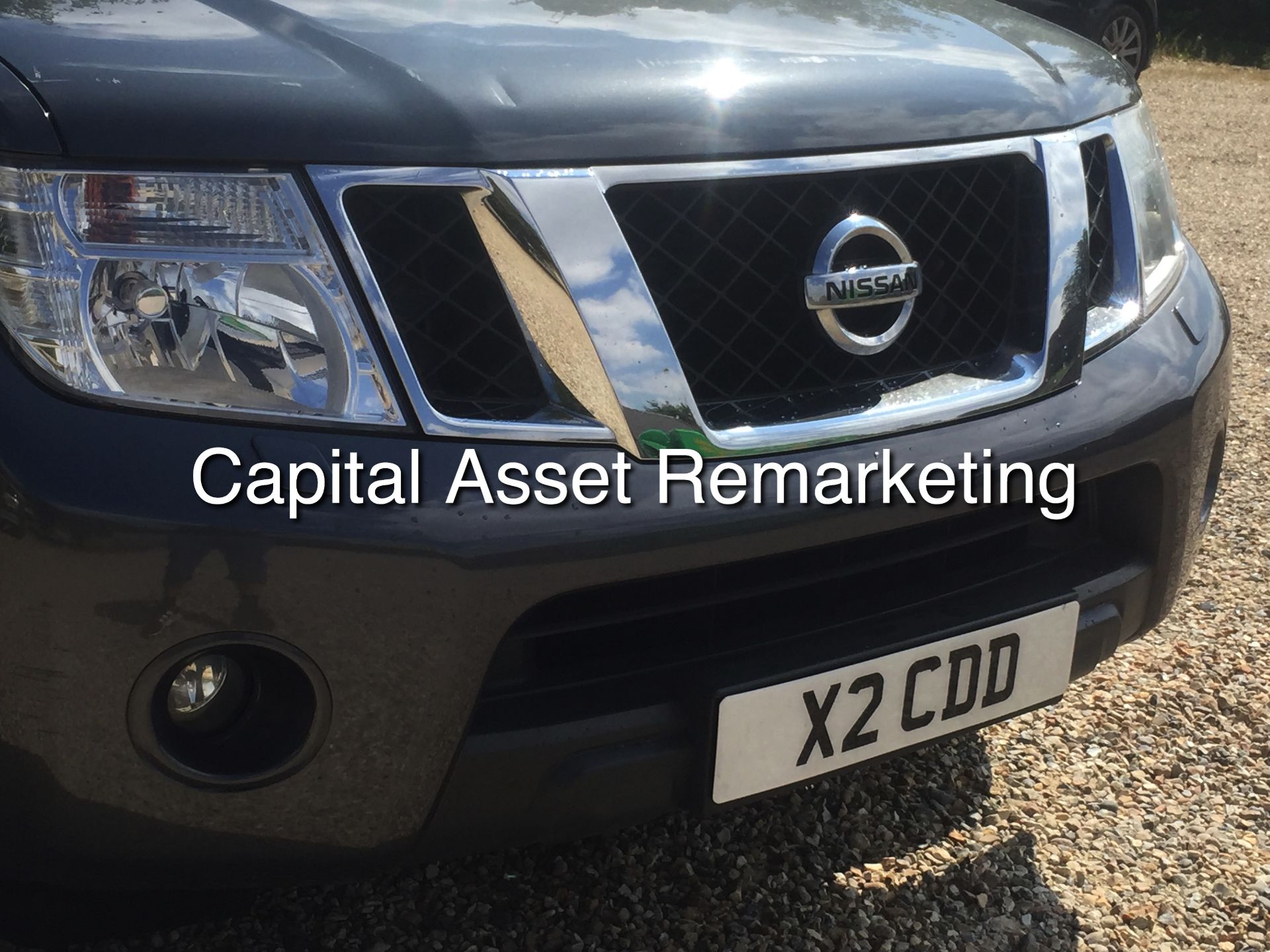 (On Sale) NISSAN NAVARA 'TEKNA' (2011) D/CAB PICK-UP 'LEATHER - SAT NAV - FULL HISTORY' (HUGE SPEC) - Image 9 of 30