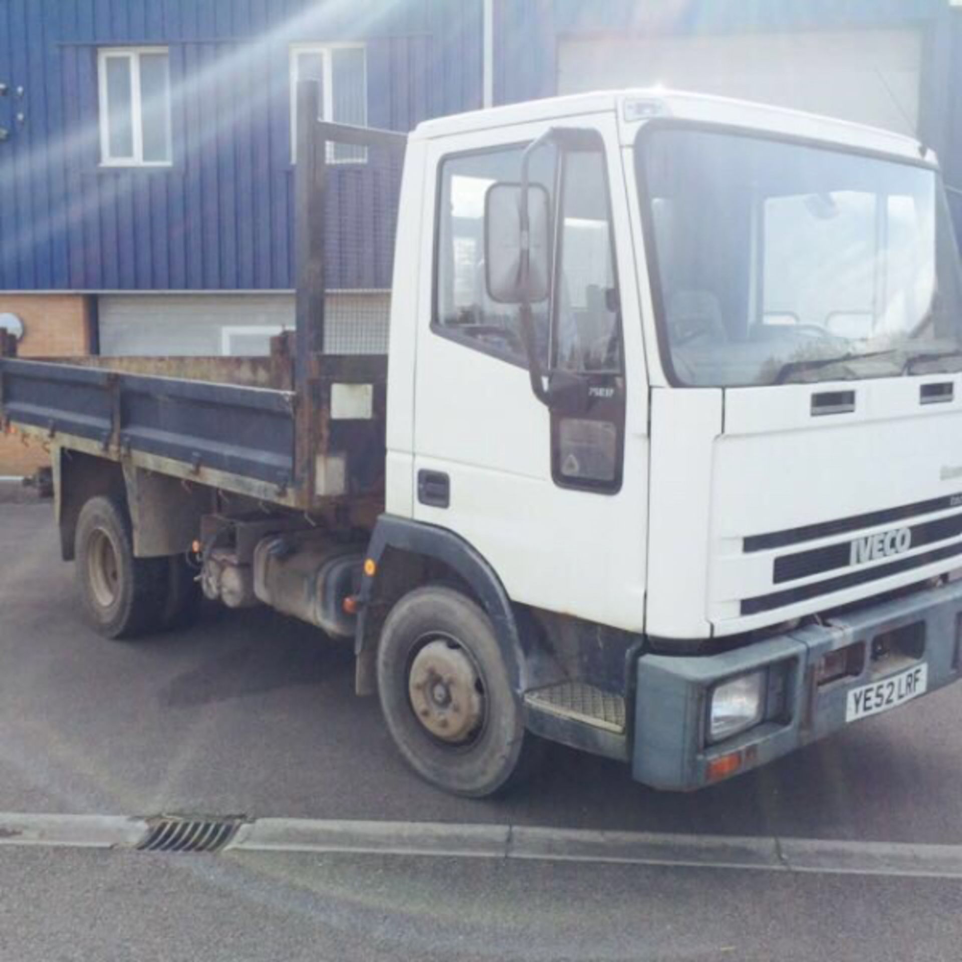 IVECO FORD CARGO 75E17 TIPPER - TECTOR - 2003 MODEL - LOW MILES - 7.5 TON - FULL MOT TEST - LOOK!!! - Image 3 of 8