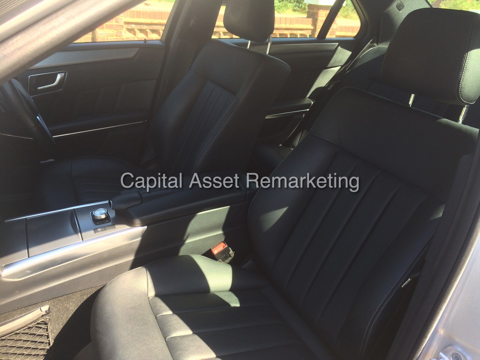(ON SALE) MERCEDES E220CDI "SPECIAL EQUIPMENT - SE" AUTO PADDEL SHIFT (2015 MODEL) 1 OWNER -ONLY 21K - Image 15 of 23