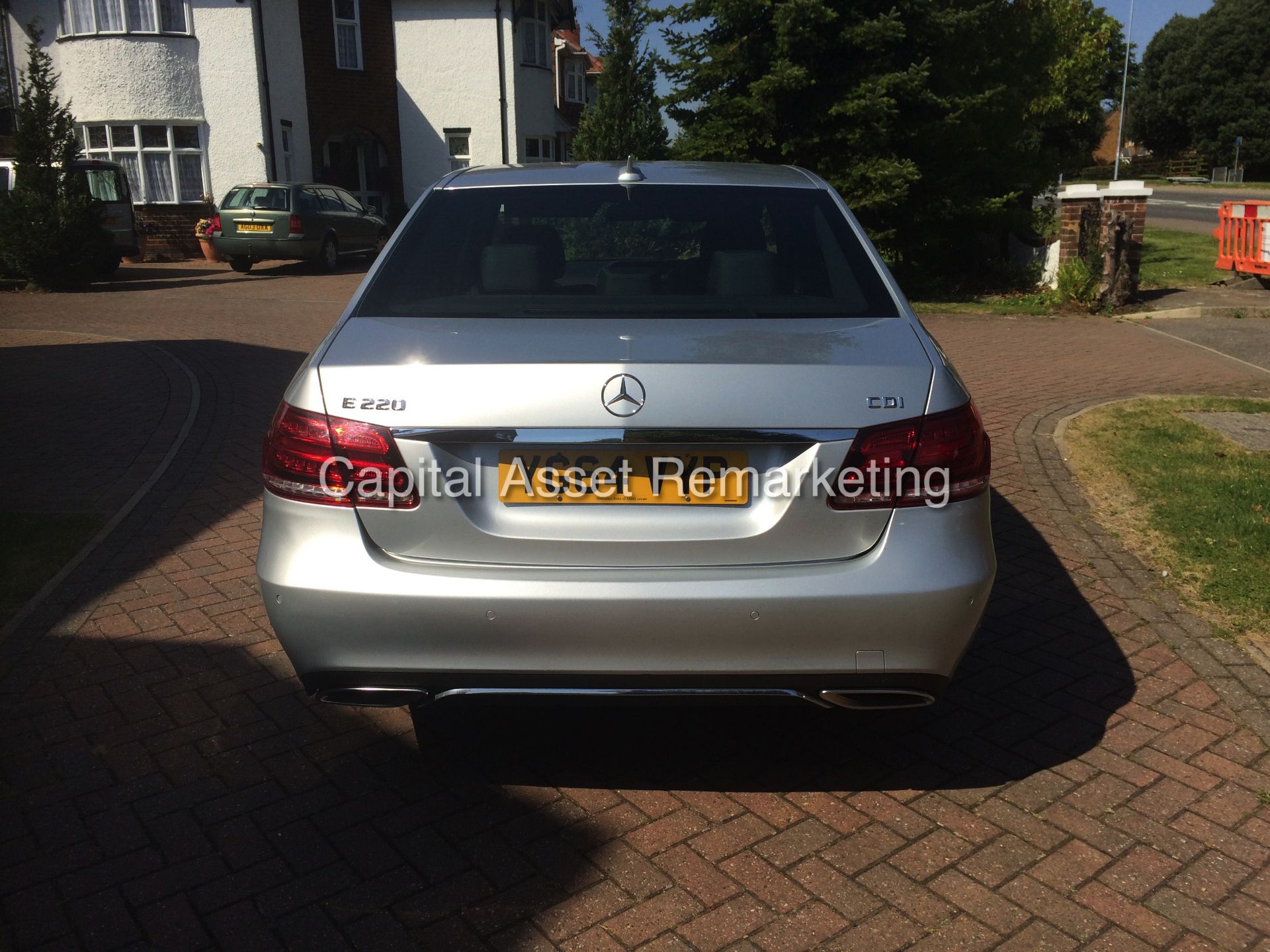 (ON SALE) MERCEDES E220CDI "SPECIAL EQUIPMENT - SE" AUTO PADDEL SHIFT (2015 MODEL) 1 OWNER -ONLY 21K - Image 7 of 23