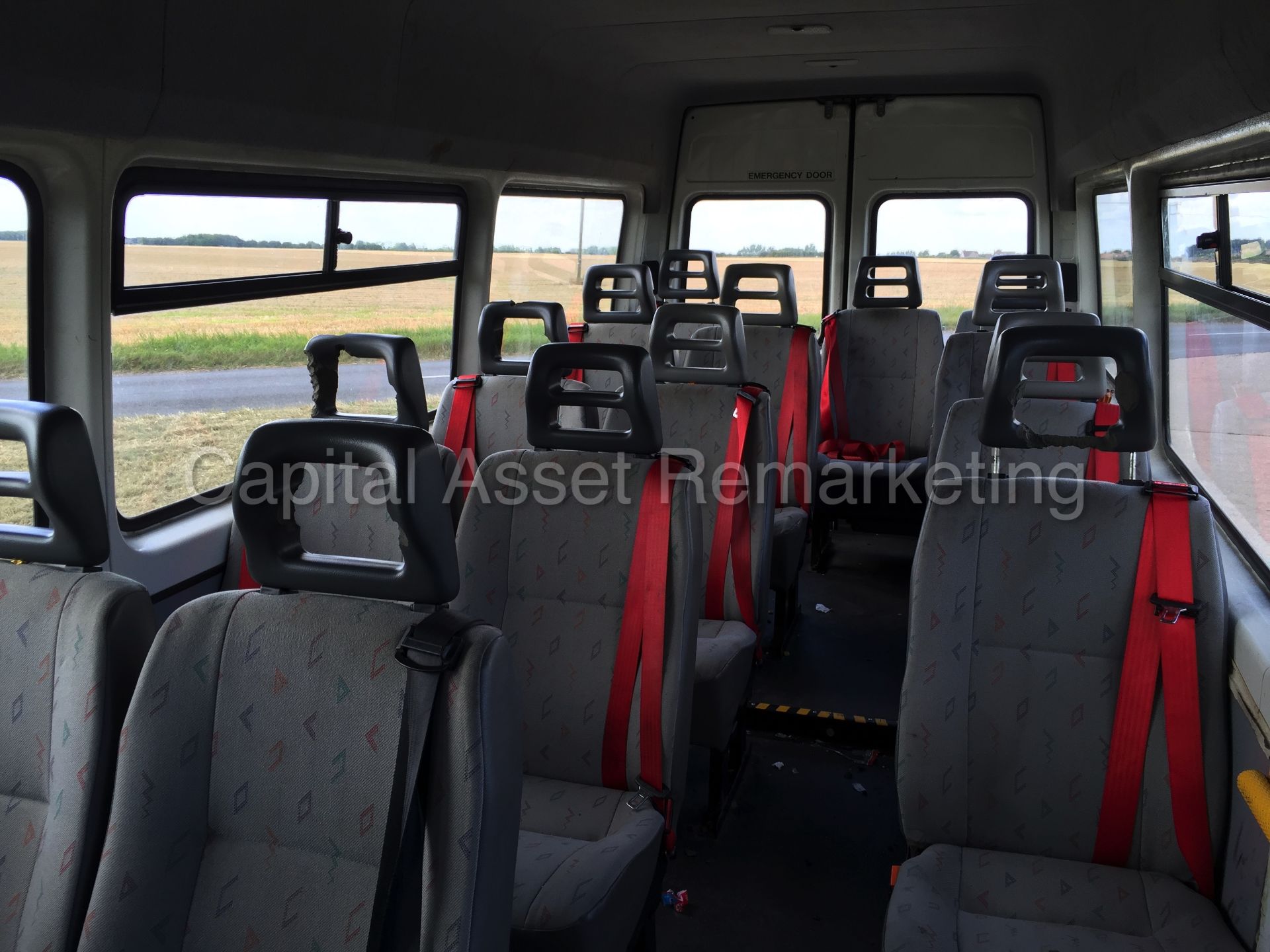 VW LT 46 'LWB HI-ROOF' (2002 - 02 REG) '17 SEATER MINI-BUS' '2.5 TDI - DIESEL' (NO VAT - SAVE 20%) - Image 6 of 19