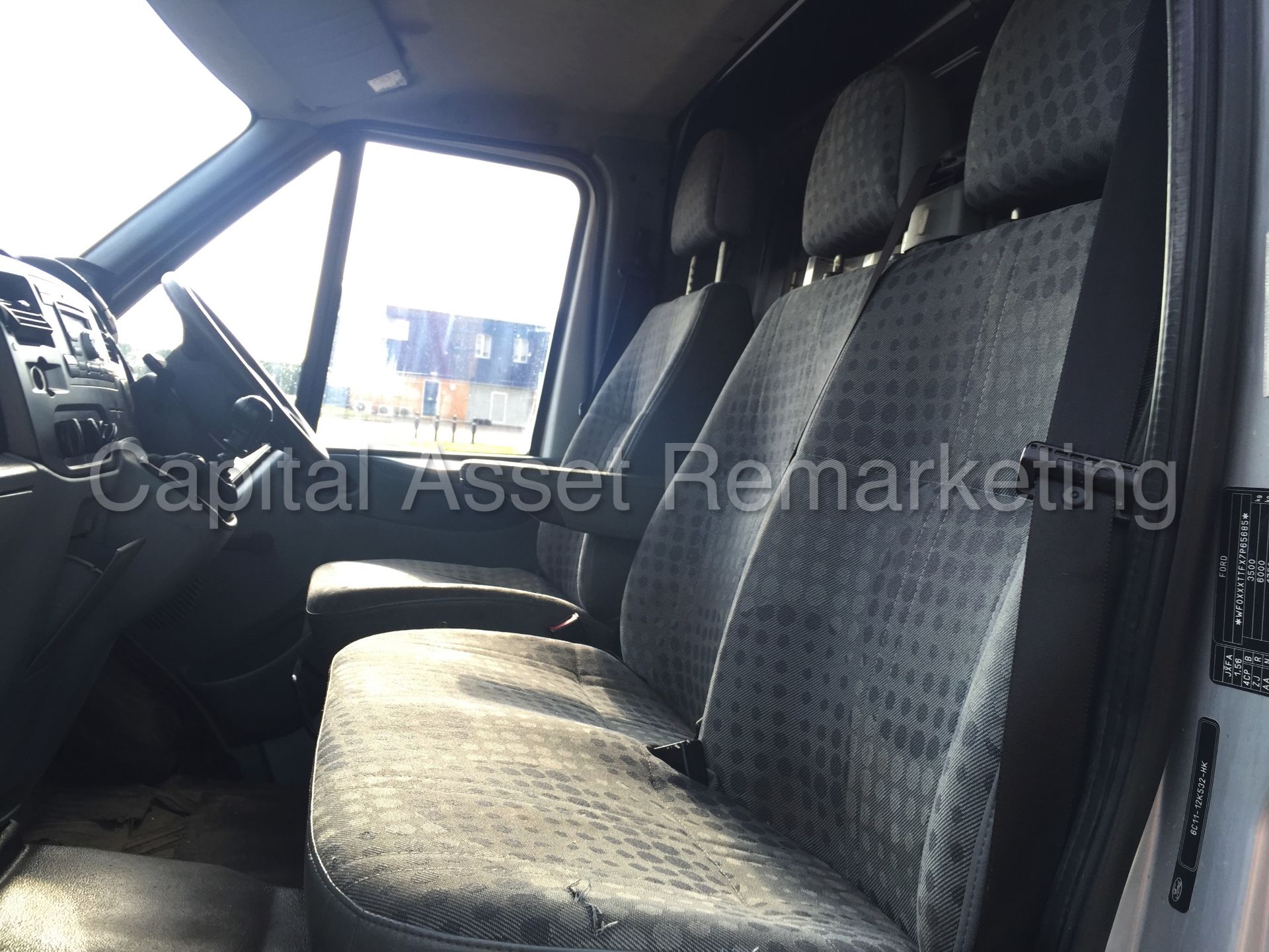 FORD TRANSIT 115 T350L RWD (2008 - 08 REG) 'LWB HI-ROOF' '2.4 TDCI - DIESEL - 115 PS - 6 SPEED - Image 14 of 16